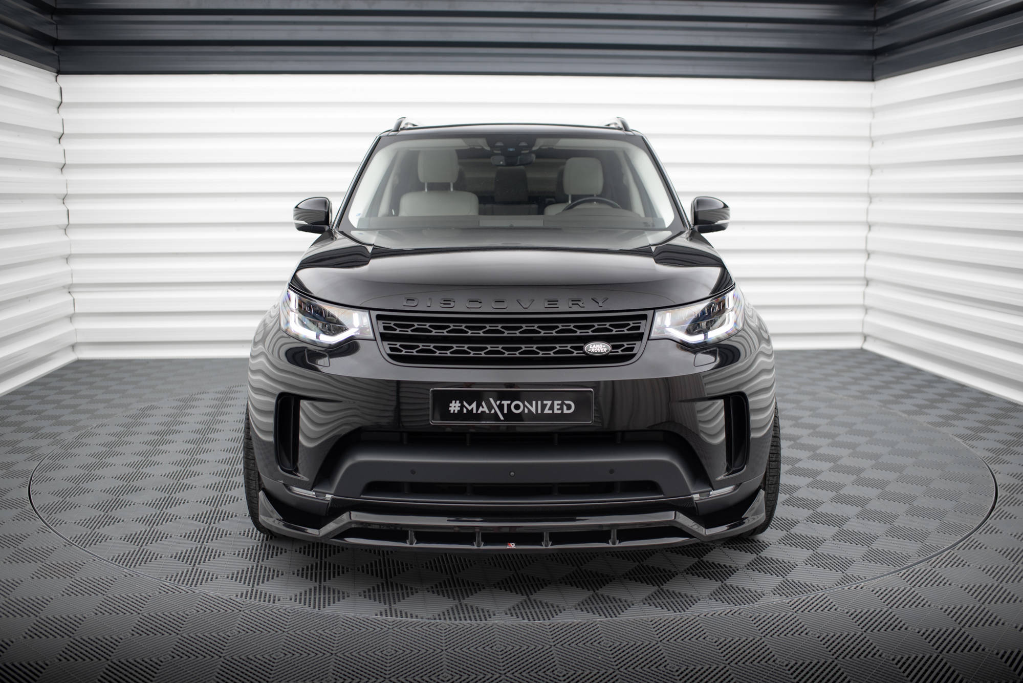 pol_po_Front-Splitter-Land-Rover-Discovery-HSE-Mk5-18935_4 pol_po_Front-Splitter-Land-Rover-Discovery-HSE-Mk5-18935_4