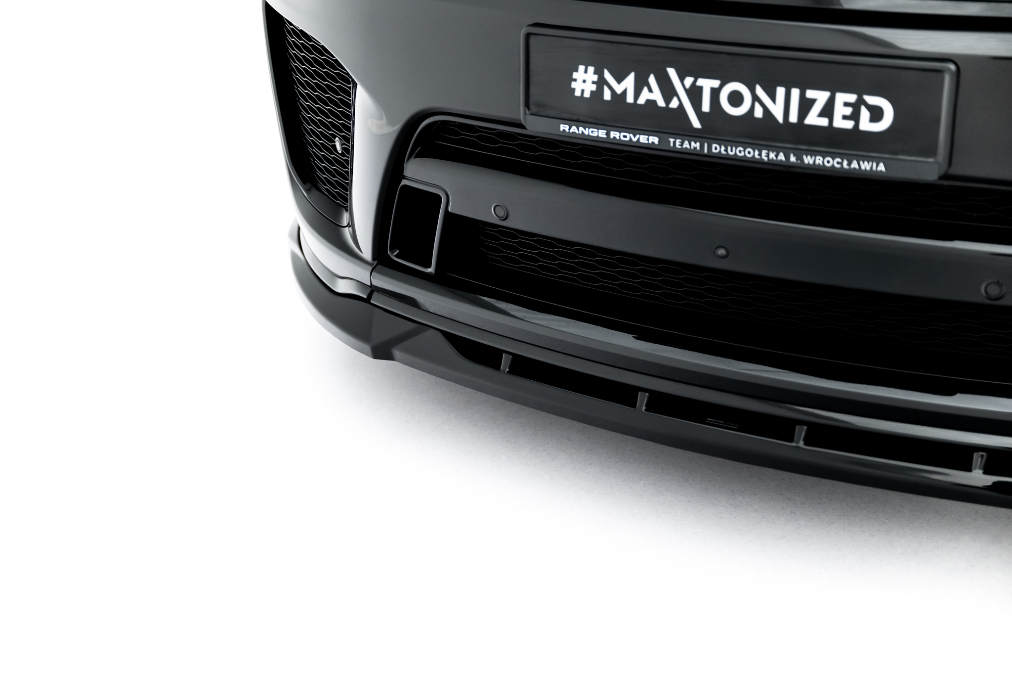 pol_po_Front-Splitter-Land-Rover-Range-Rover-SVR-Mk2-Facelift-23538_5 pol_po_Front-Splitter-Land-Rover-Range-Rover-SVR-Mk2-Facelift-23538_5