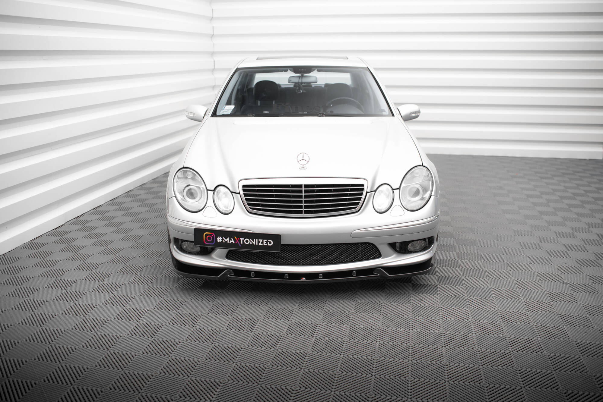 pol_po_Front-Splitter-Mercedes-Benz-E-55-AMG-W211-19768_2 pol_po_Front-Splitter-Mercedes-Benz-E-55-AMG-W211-19768_2