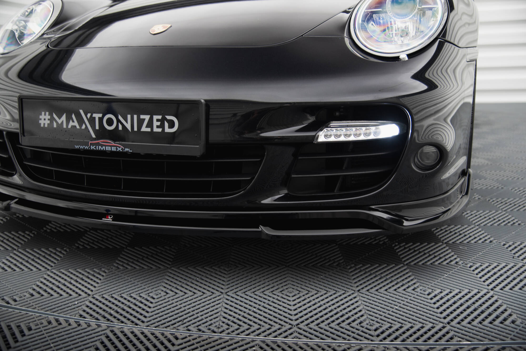 pol_po_Front-Splitter-Porsche-911-Turbo-997-19381_6 pol_po_Front-Splitter-Porsche-911-Turbo-997-19381_6