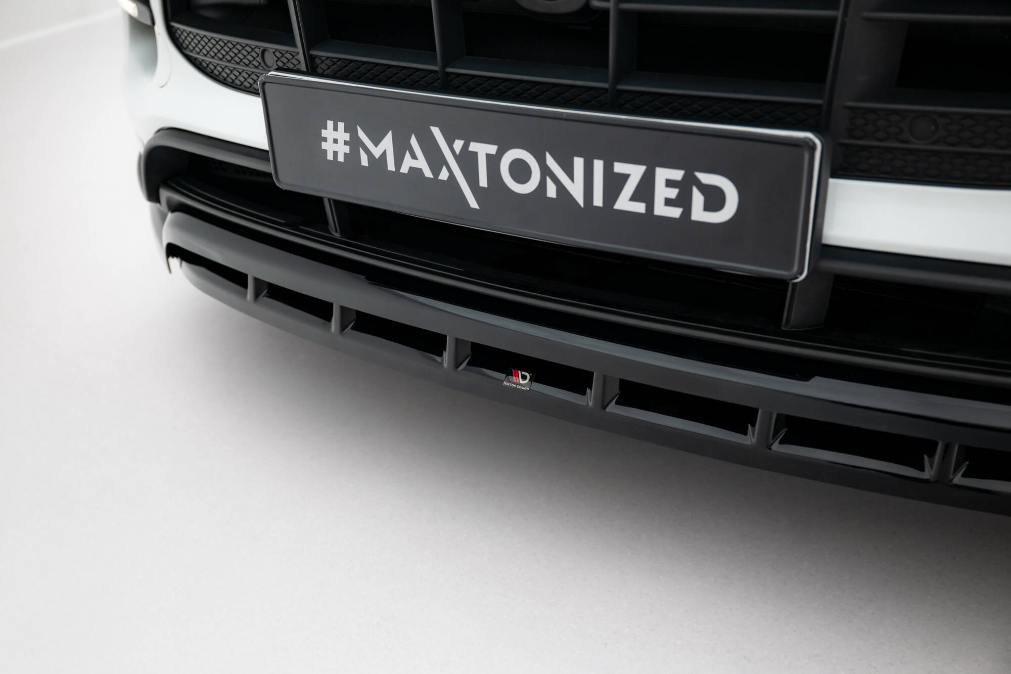 pol_po_Front-Splitter-Porsche-Macan-Turbo-Mk1-21640_6 pol_po_Front-Splitter-Porsche-Macan-Turbo-Mk1-21640_6