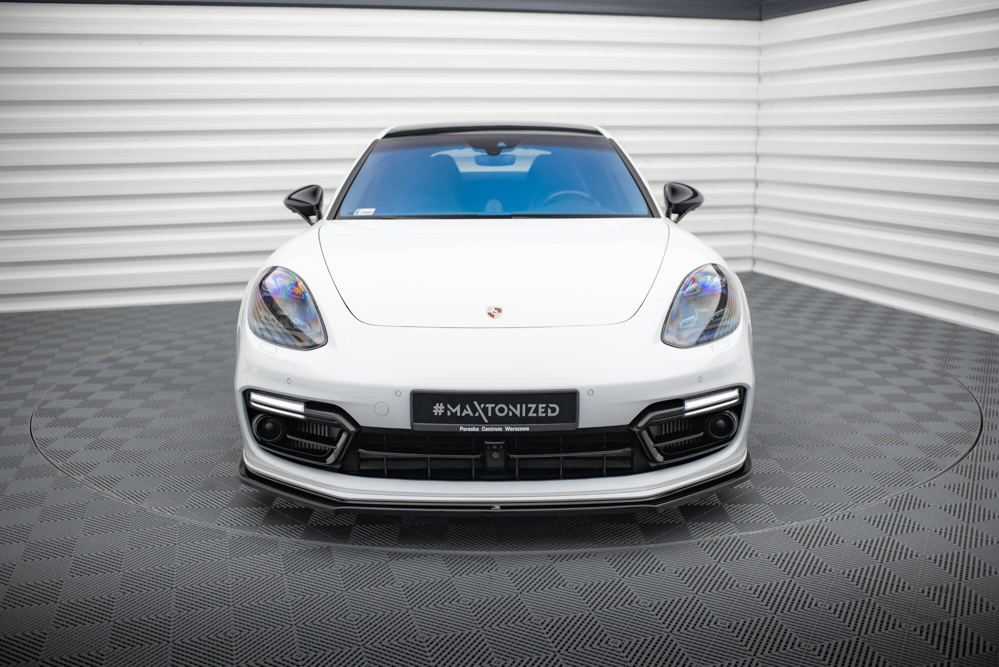 pol_po_Front-Splitter-Porsche-Panamera-GTS-971-9802_5 pol_po_Front-Splitter-Porsche-Panamera-GTS-971-9802_5