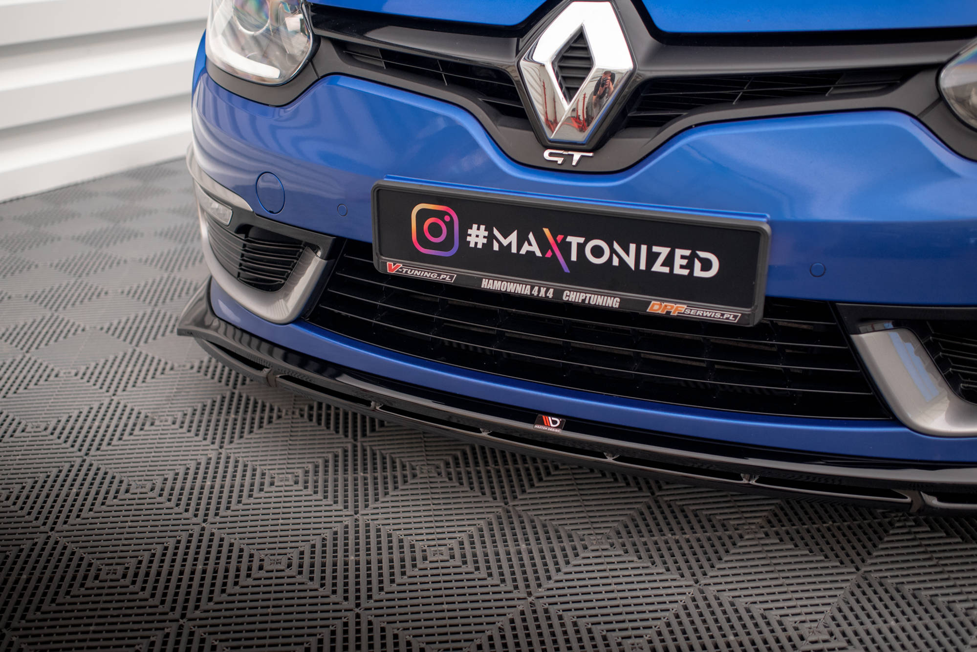 pol_po_Front-Splitter-Renault-Megane-GT-Line-Grandtour-Mk3-Facelift-18566_6 pol_po_Front-Splitter-Renault-Megane-GT-Line-Grandtour-Mk3-Facelift-18566_6