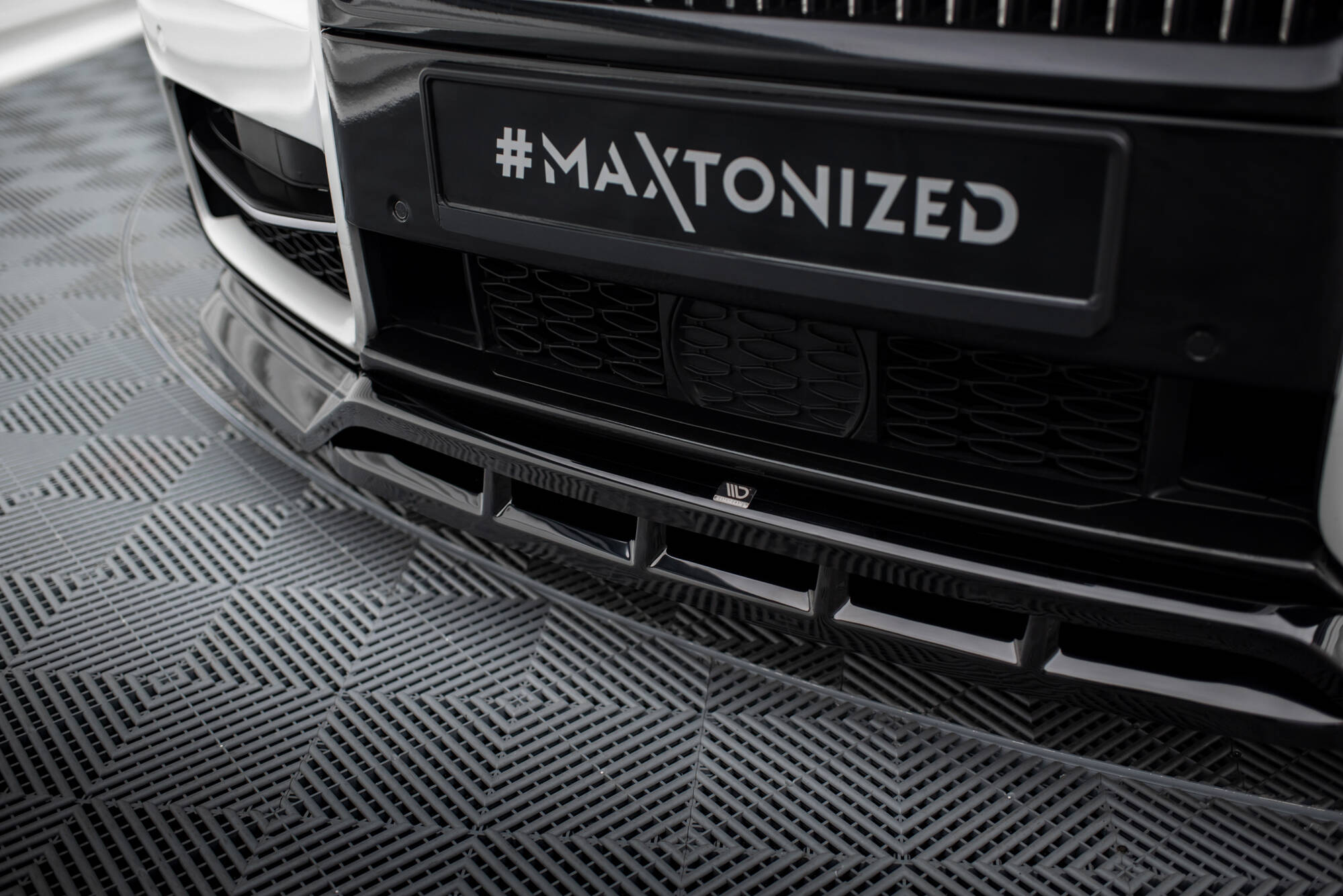 pol_po_Front-Splitter-Rolls-Royce-Cullinan-20887_4 pol_po_Front-Splitter-Rolls-Royce-Cullinan-20887_4