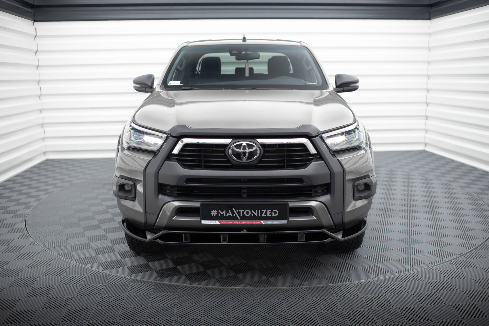 pol_po_Front-Splitter-Toyota-Hilux-Invincible-Mk8-Facelift-19818_2 pol_po_Front-Splitter-Toyota-Hilux-Invincible-Mk8-Facelift-19818_2