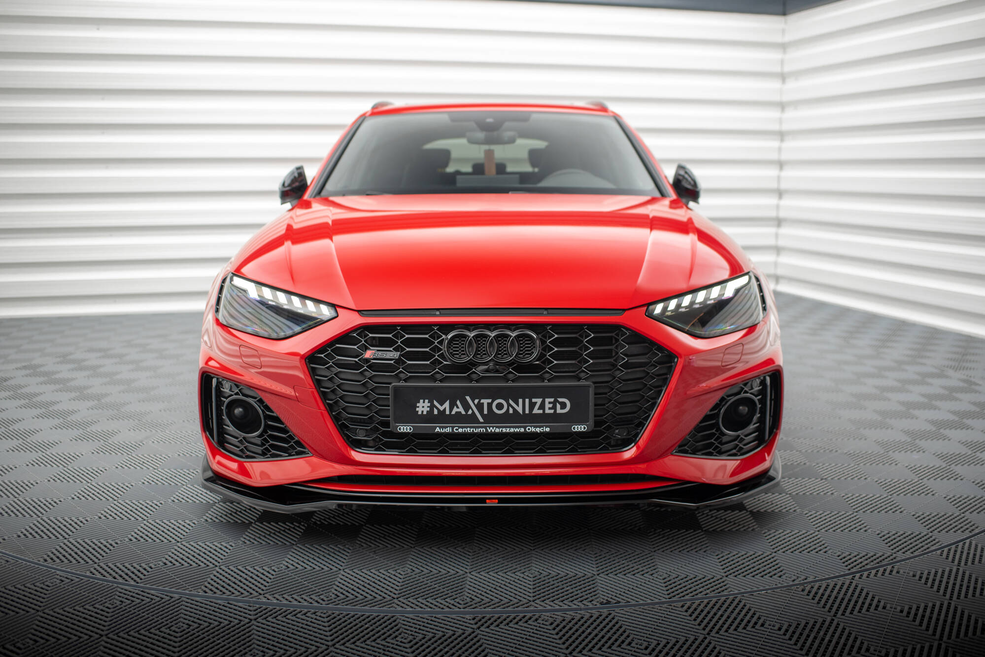 pol_po_Front-Splitter-V-1-Audi-RS4-B9-Facelift-19196_3 pol_po_Front-Splitter-V-1-Audi-RS4-B9-Facelift-19196_3