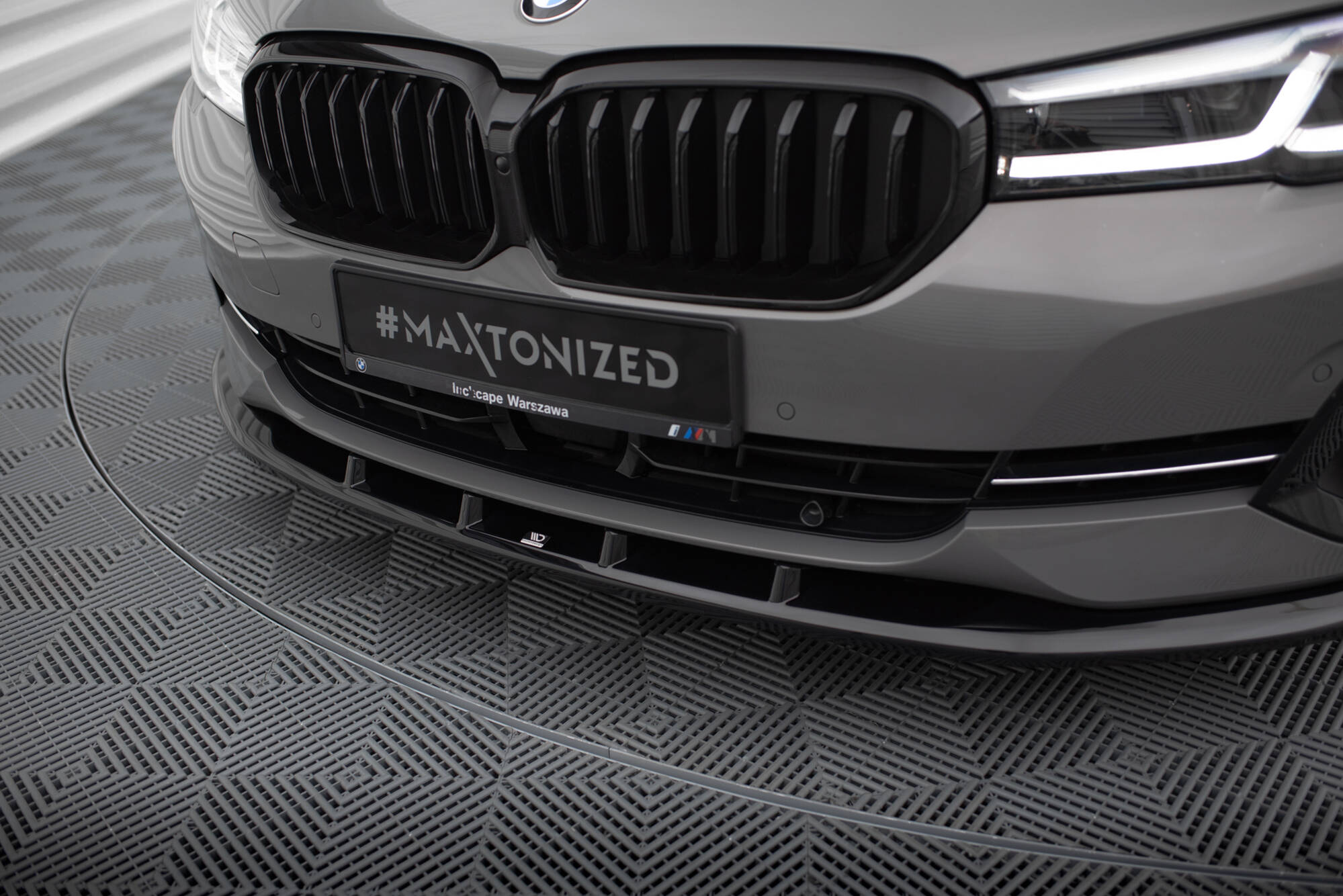 pol_po_Front-Splitter-V-1-BMW-5-G30-G31-Facelift-19333_4 pol_po_Front-Splitter-V-1-BMW-5-G30-G31-Facelift-19333_4