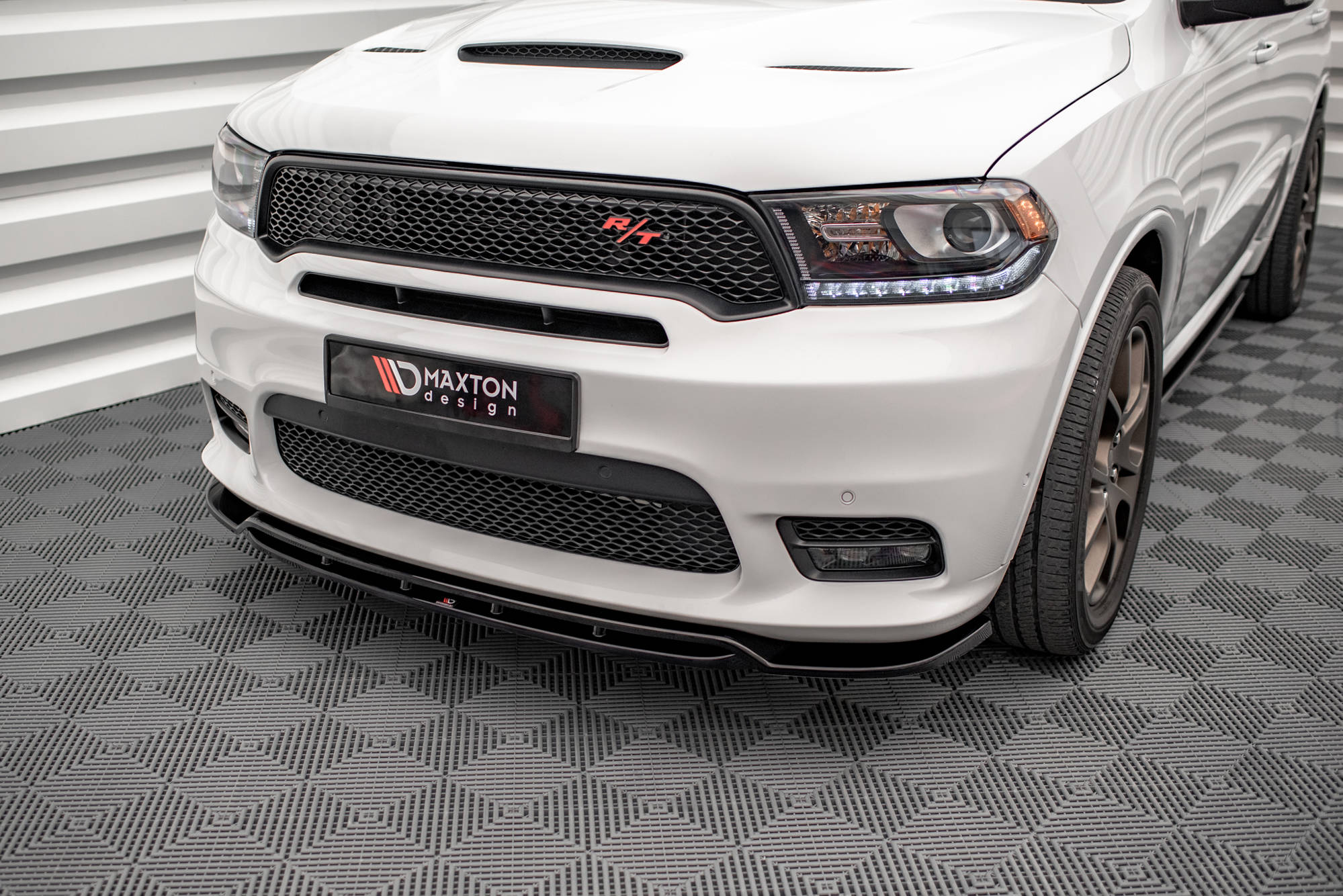 pol_po_Front-Splitter-V-1-Dodge-Durango-RT-SRT-Mk3-Facelift-13856_3 pol_po_Front-Splitter-V-1-Dodge-Durango-RT-SRT-Mk3-Facelift-13856_3