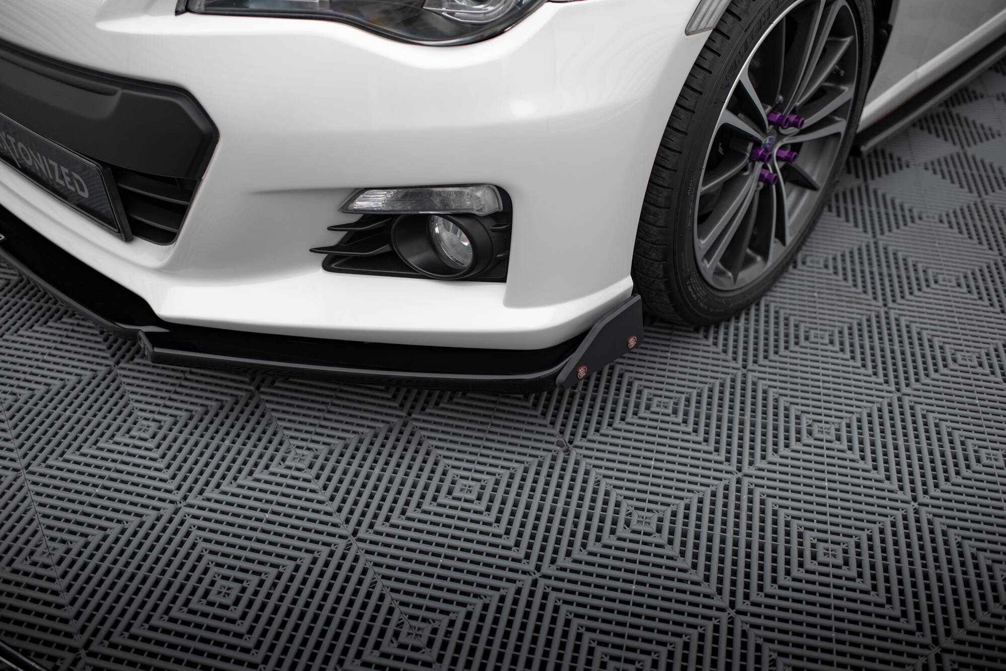 pol_po_Front-Splitter-V-1-Flaps-Subaru-BRZ-Mk1-20789_4 pol_po_Front-Splitter-V-1-Flaps-Subaru-BRZ-Mk1-20789_4