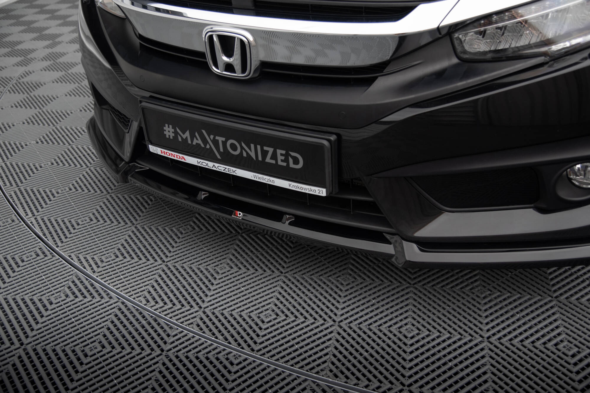 pol_po_Front-Splitter-V-1-Honda-Civic-Sedan-Mk10-19349_4 pol_po_Front-Splitter-V-1-Honda-Civic-Sedan-Mk10-19349_4