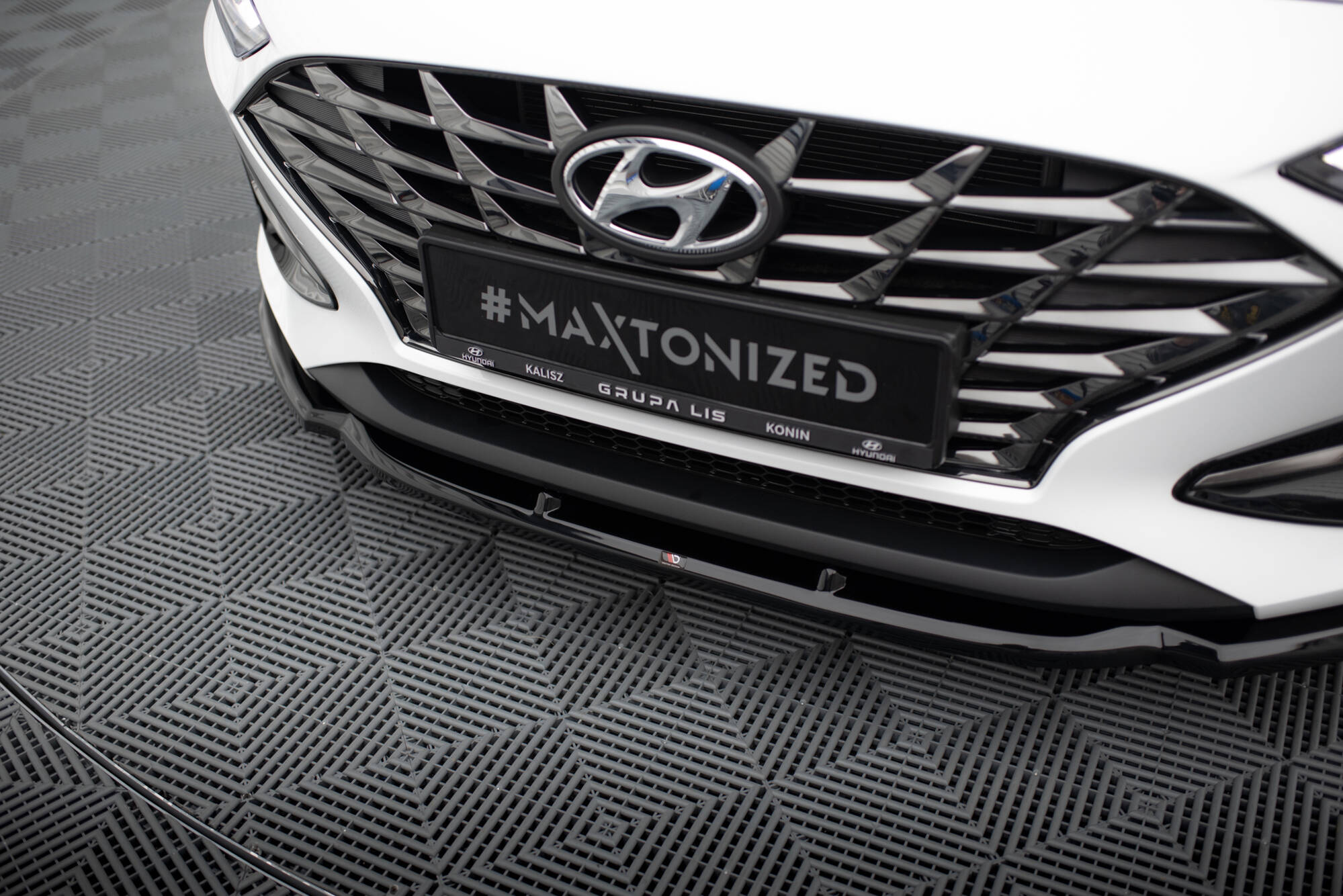 pol_po_Front-Splitter-V-1-Hyundai-I30-Mk3-Facelift-19683_4 pol_po_Front-Splitter-V-1-Hyundai-I30-Mk3-Facelift-19683_4