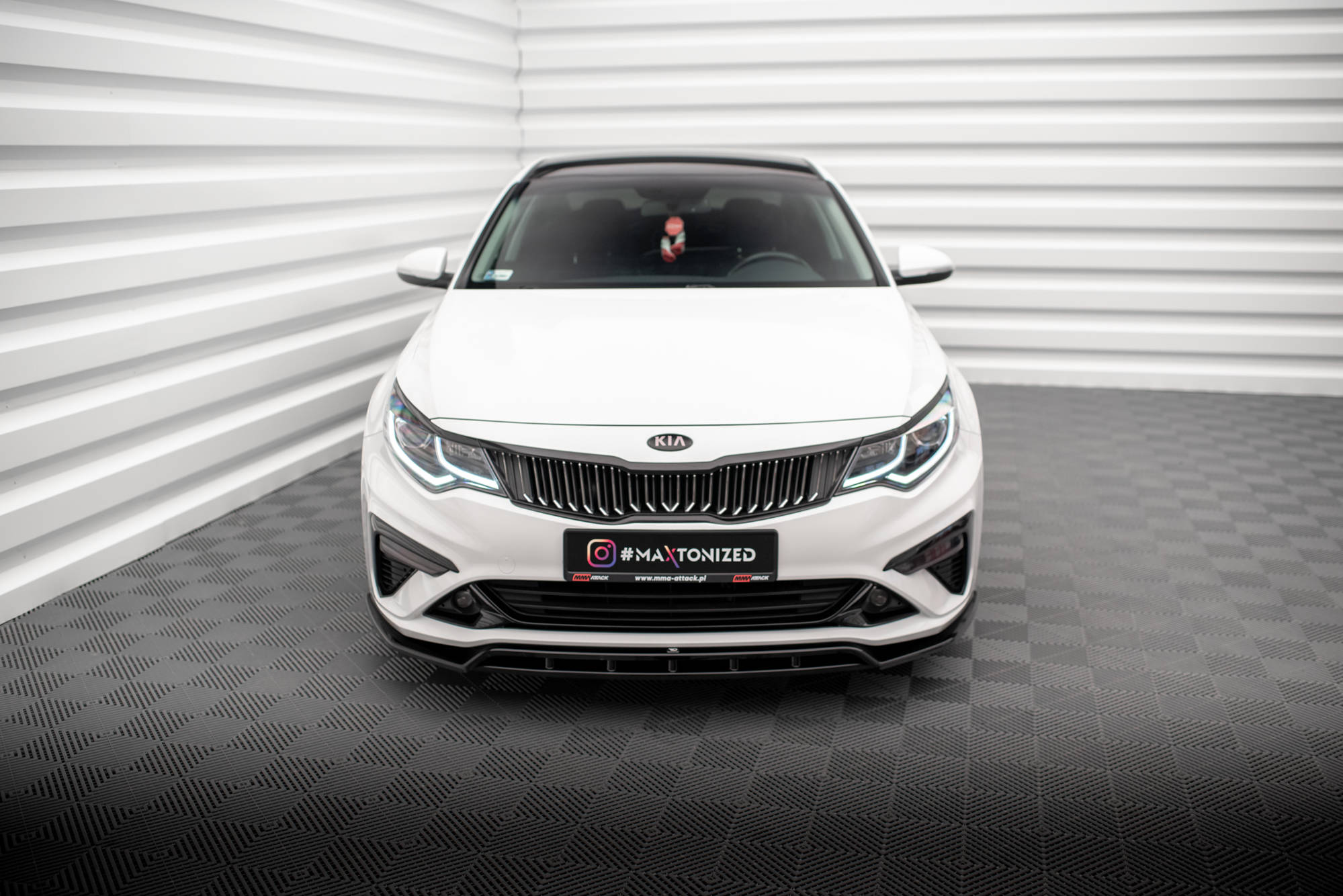 pol_po_Front-Splitter-V-1-Kia-Optima-Mk4-Facelift-18003_5 pol_po_Front-Splitter-V-1-Kia-Optima-Mk4-Facelift-18003_5