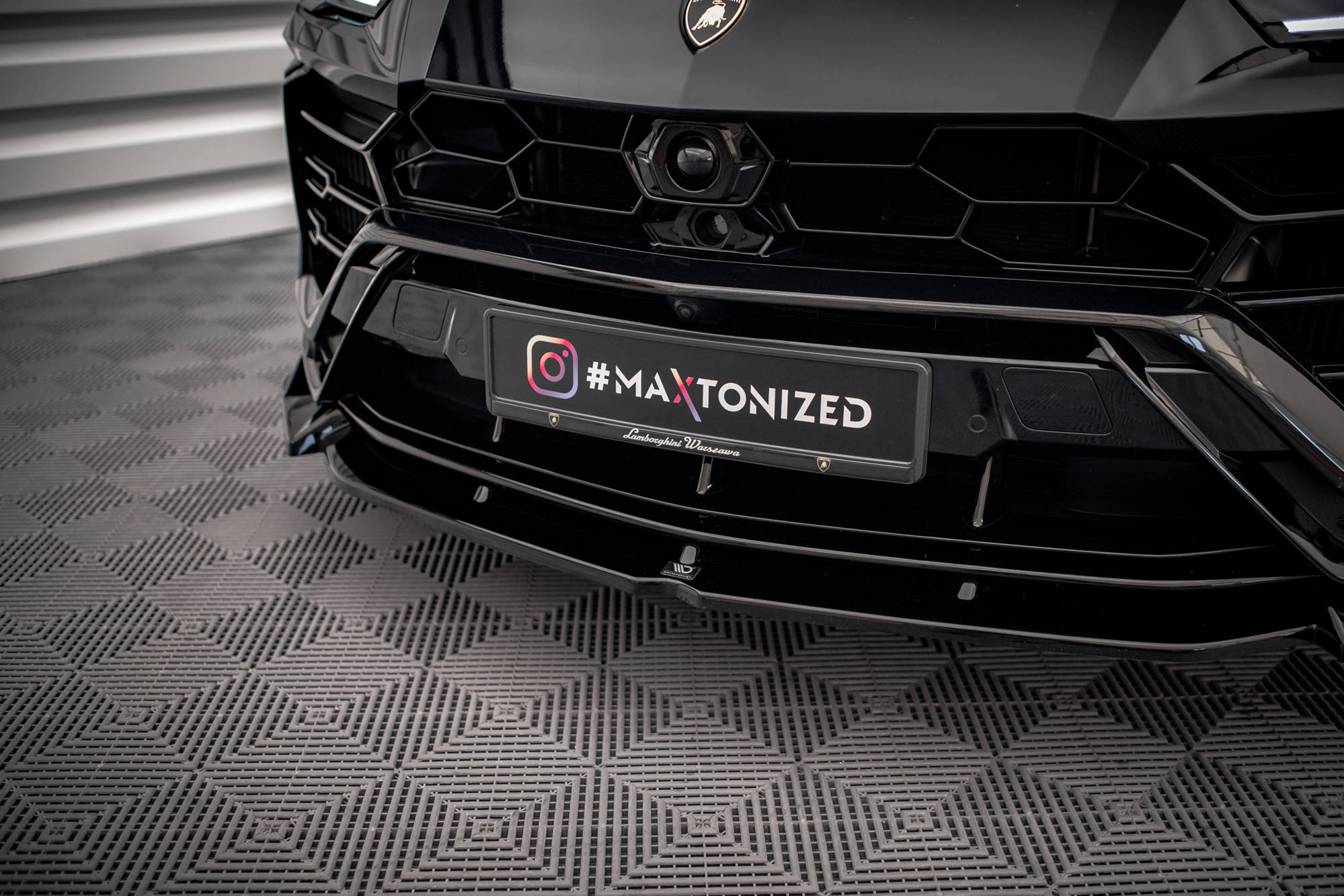 pol_po_Front-Splitter-V-1-Lamborghini-Urus-Mk1-16122_4 pol_po_Front-Splitter-V-1-Lamborghini-Urus-Mk1-16122_4