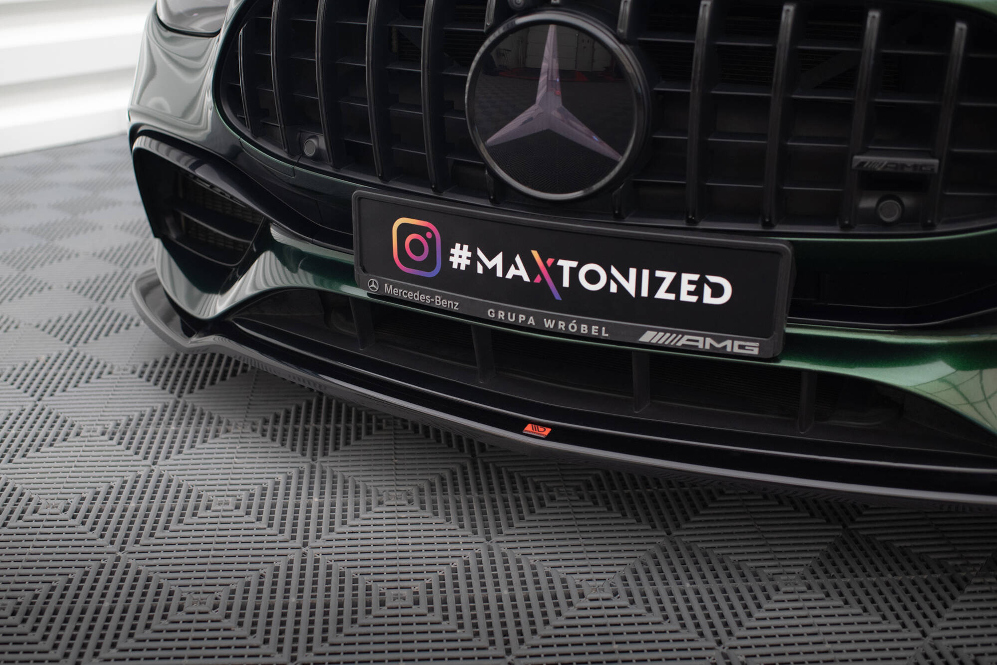 pol_po_Front-Splitter-V-1-Mercedes-AMG-E63-W213-Facelift-19124_6 pol_po_Front-Splitter-V-1-Mercedes-AMG-E63-W213-Facelift-19124_6
