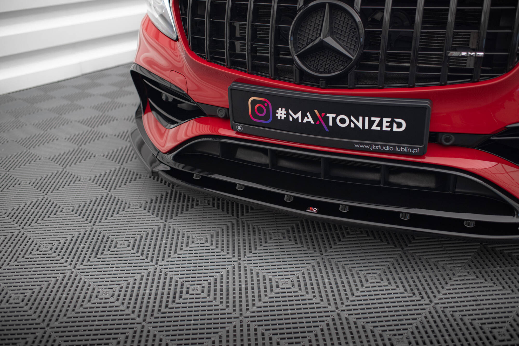 pol_po_Front-Splitter-V-1-Mercedes-Benz-A45-Aero-W176-Facelift-15791_3 pol_po_Front-Splitter-V-1-Mercedes-Benz-A45-Aero-W176-Facelift-15791_3