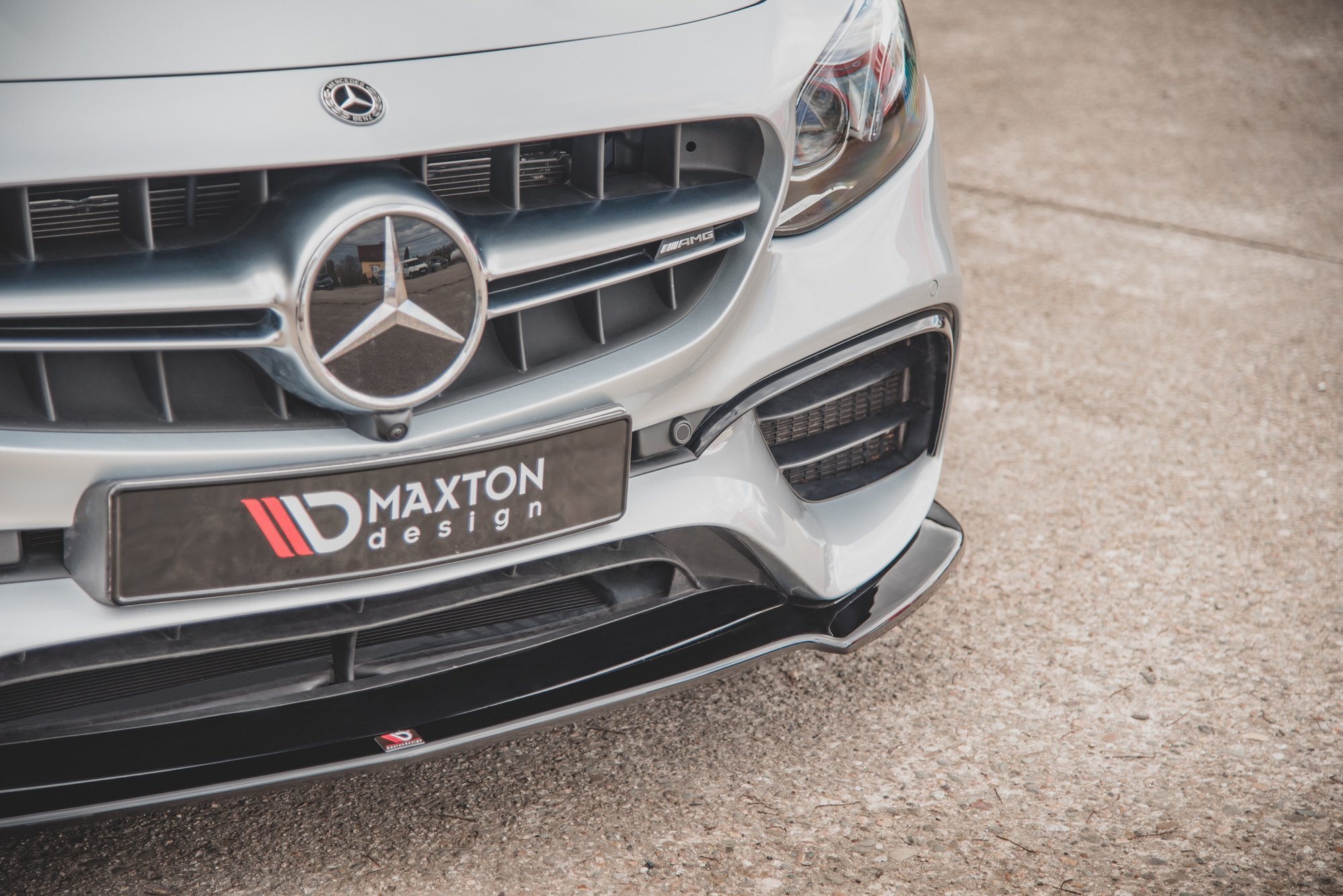 pol_po_Front-Splitter-V-1-Mercedes-Benz-E63-AMG-Estate-Sedan-S213-W213-9829_3 pol_po_Front-Splitter-V-1-Mercedes-Benz-E63-AMG-Estate-Sedan-S213-W213-9829_3