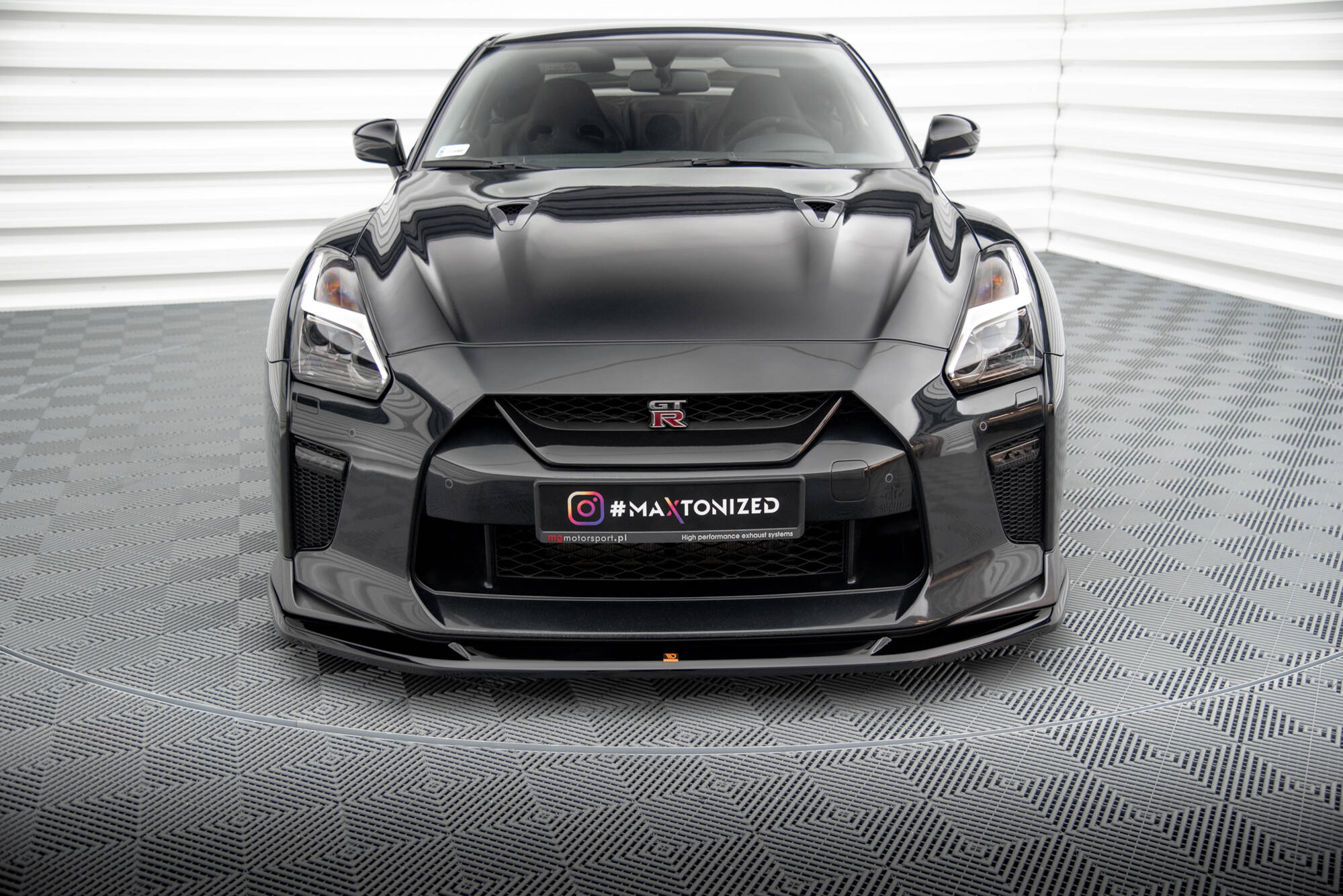 pol_po_Front-Splitter-V-1-Nissan-GTR-R35-Facelift-19058_5 pol_po_Front-Splitter-V-1-Nissan-GTR-R35-Facelift-19058_5