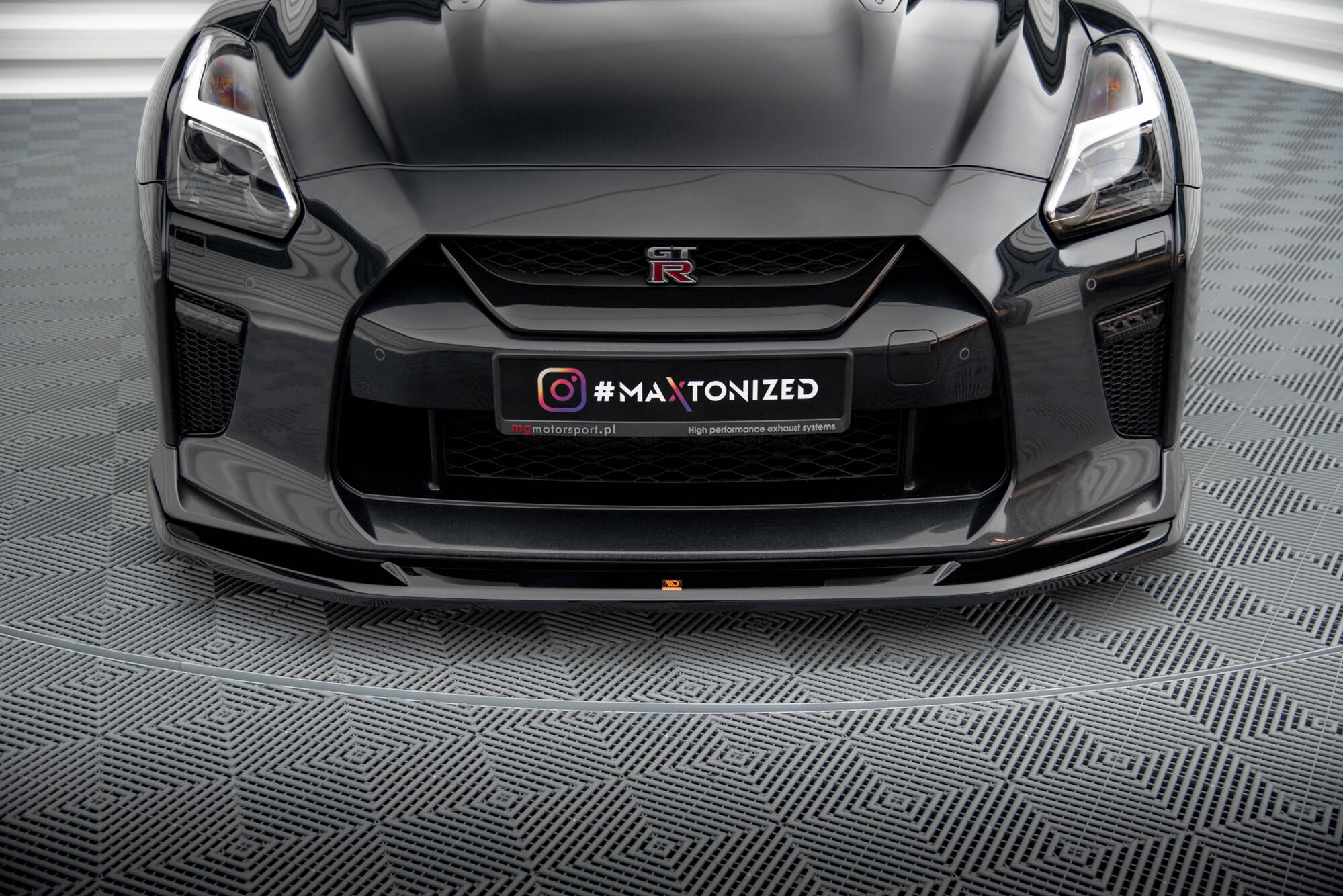 pol_po_Front-Splitter-V-1-Nissan-GTR-R35-Facelift-19058_6 pol_po_Front-Splitter-V-1-Nissan-GTR-R35-Facelift-19058_6