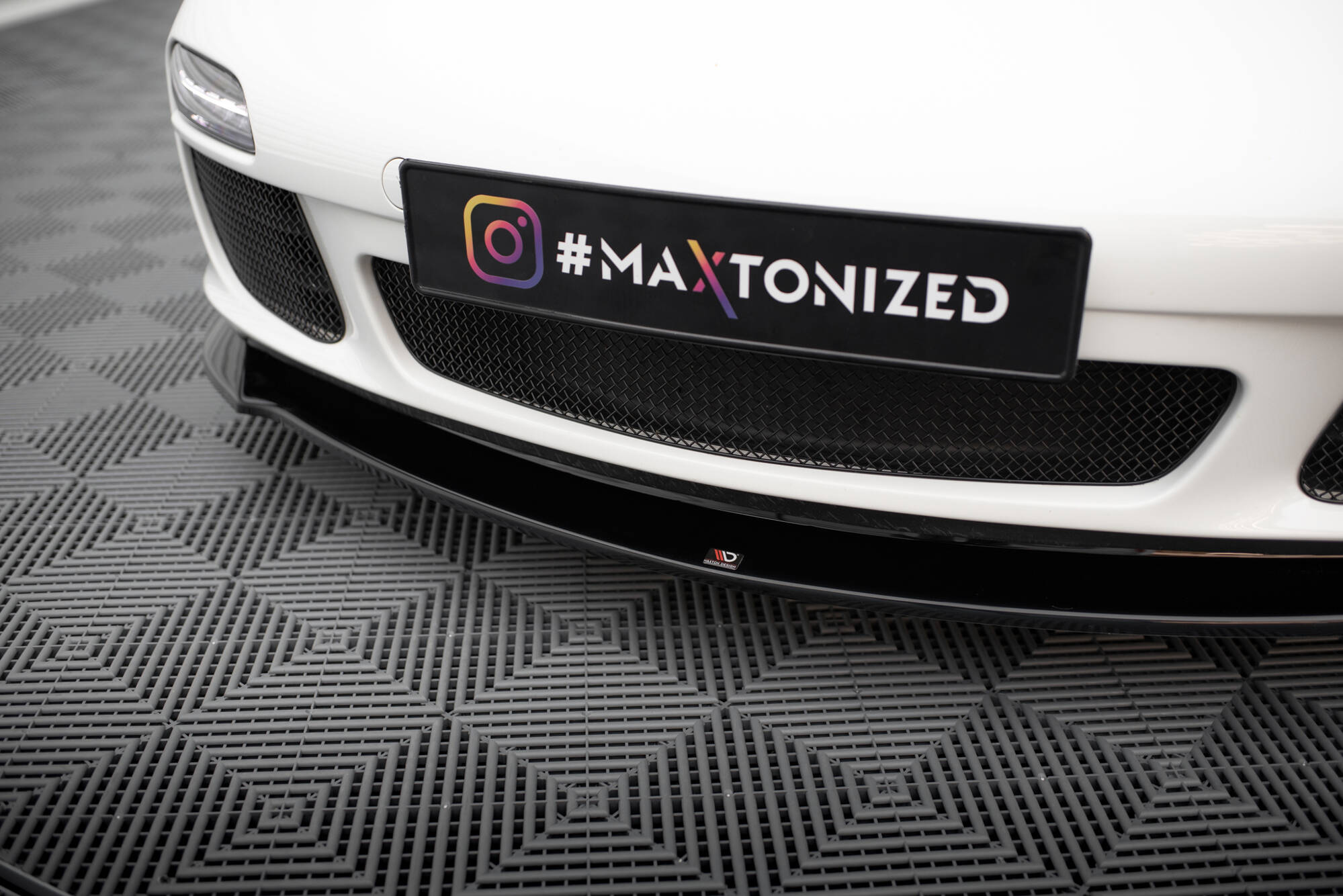 pol_po_Front-Splitter-V-1-Porsche-911-Carrera-997-Facelift-864_4 pol_po_Front-Splitter-V-1-Porsche-911-Carrera-997-Facelift-864_4