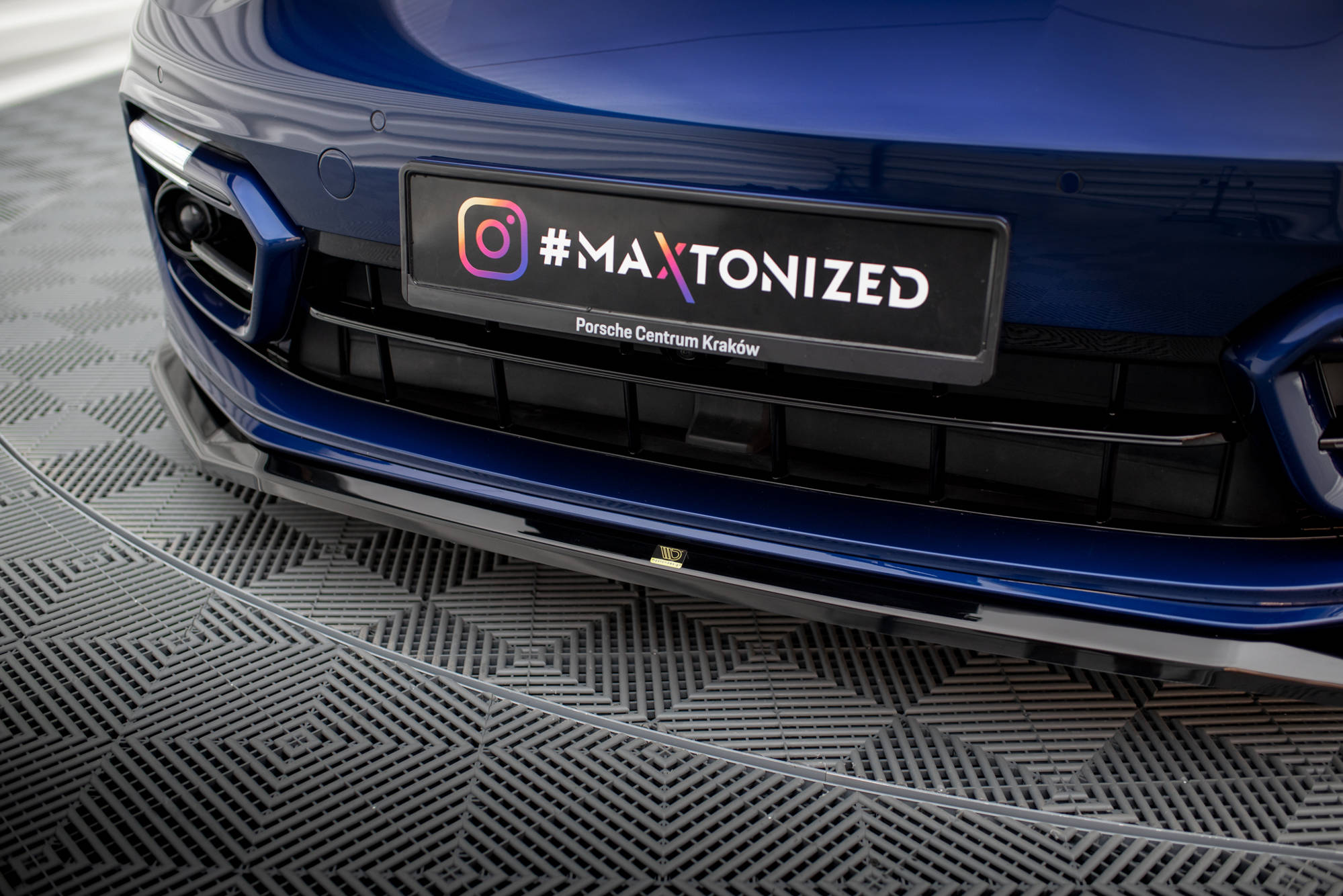 pol_po_Front-Splitter-V-1-Porsche-Panamera-E-Hybrid-971-Facelift-18739_3 pol_po_Front-Splitter-V-1-Porsche-Panamera-E-Hybrid-971-Facelift-18739_3