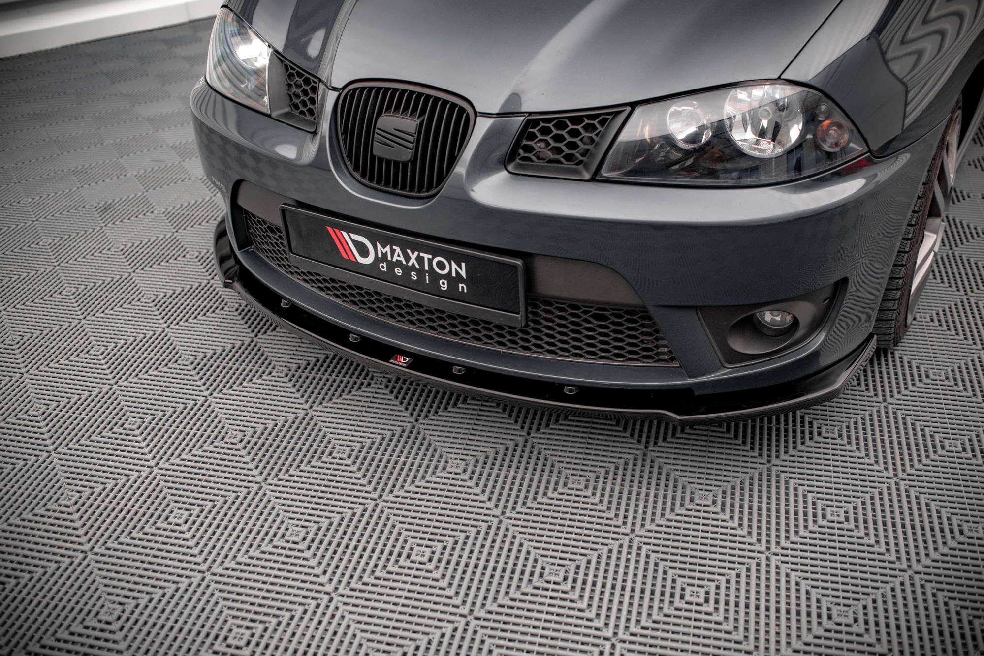 pol_po_Front-Splitter-V-1-Seat-Ibiza-Cupra-Mk3-14661_6 pol_po_Front-Splitter-V-1-Seat-Ibiza-Cupra-Mk3-14661_6