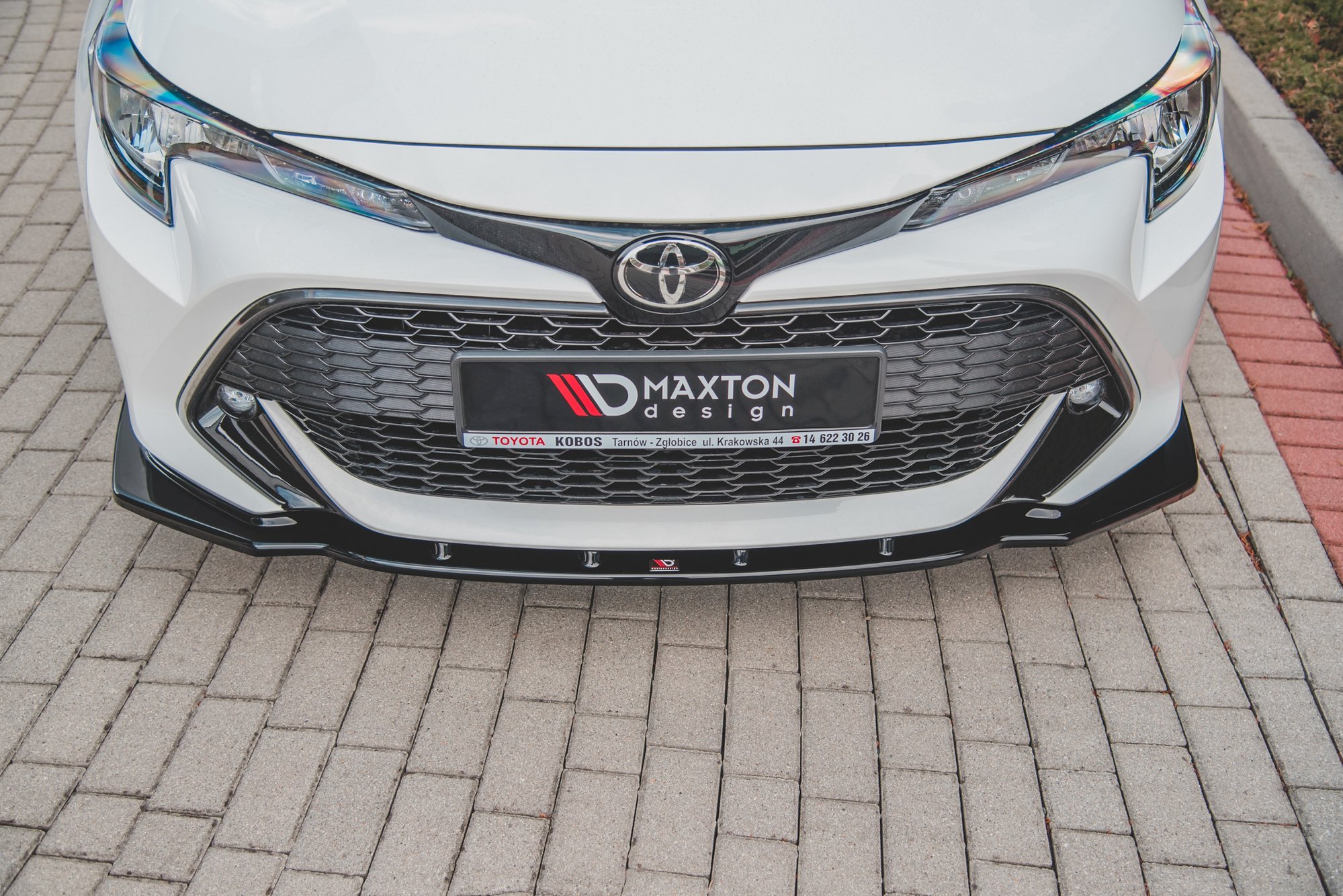 pol_po_Front-Splitter-V-1-Toyota-Corolla-XII-Touring-Sports-Hatchback-9628_3 pol_po_Front-Splitter-V-1-Toyota-Corolla-XII-Touring-Sports-Hatchback-9628_3