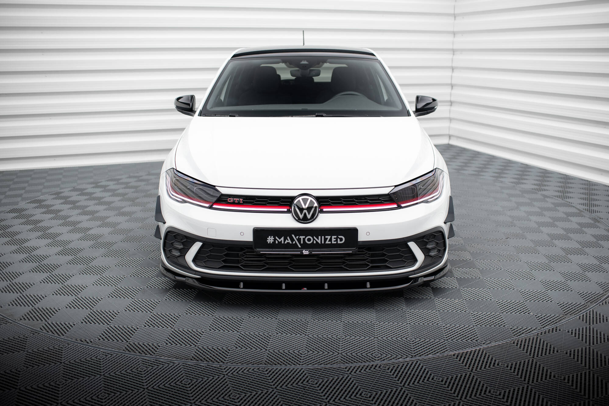 pol_po_Front-Splitter-V-1-Volkswagen-Polo-GTI-Mk6-Facelift-20769_4 pol_po_Front-Splitter-V-1-Volkswagen-Polo-GTI-Mk6-Facelift-20769_4