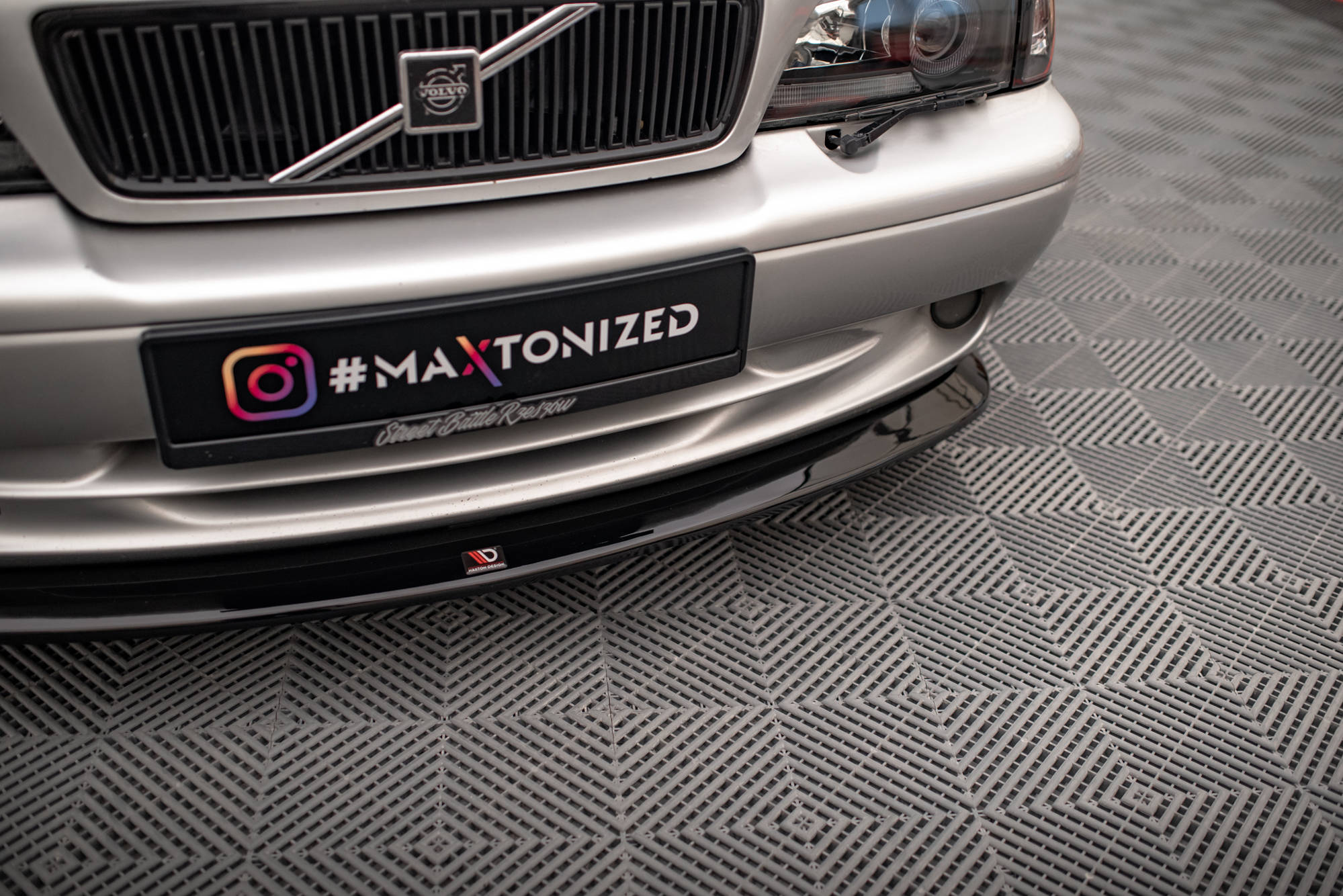 pol_po_Front-Splitter-V-1-Volvo-C70-Mk1-17071_7 pol_po_Front-Splitter-V-1-Volvo-C70-Mk1-17071_7