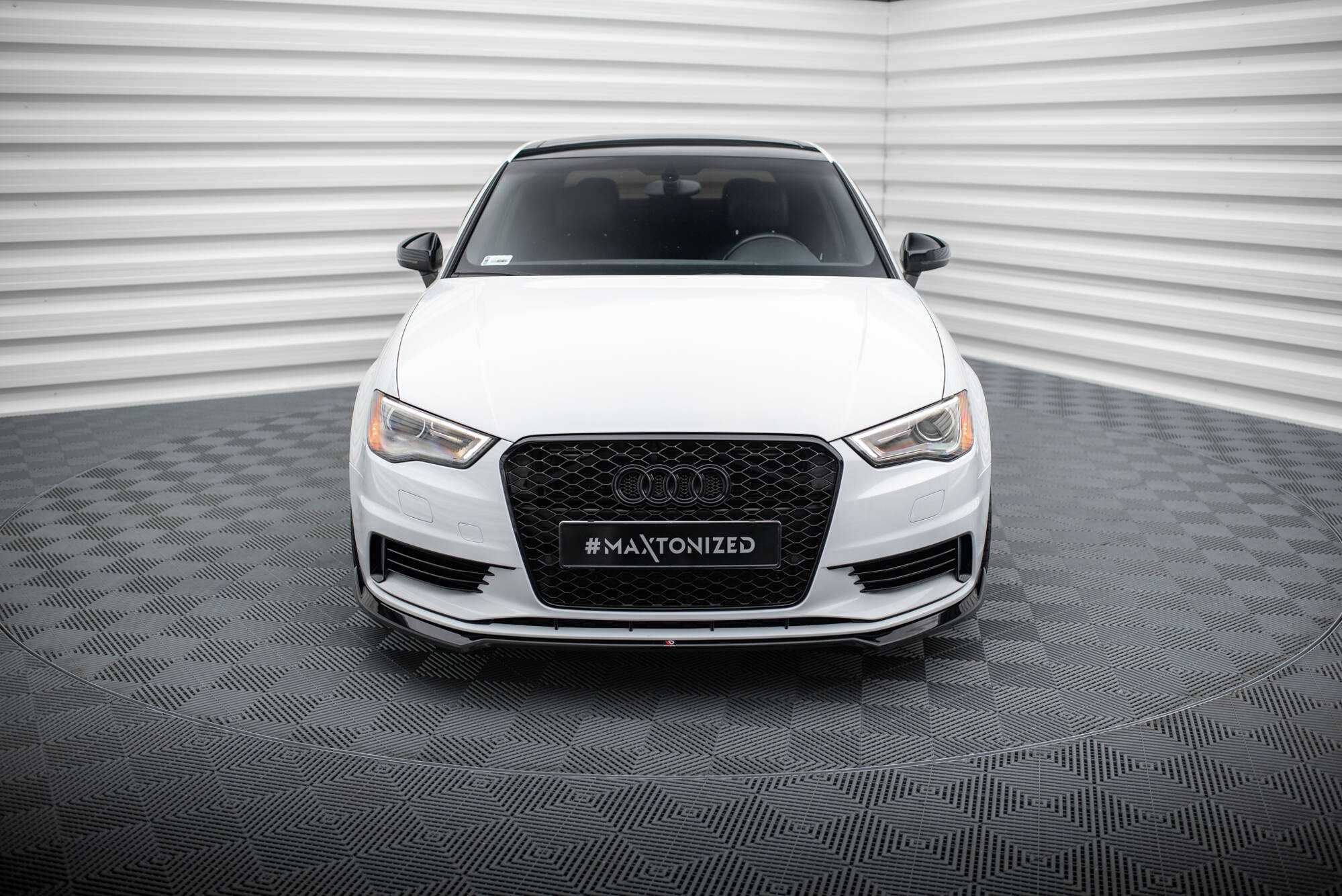 pol_po_Front-Splitter-V-2-Audi-A3-Sedan-8V-20735_2 pol_po_Front-Splitter-V-2-Audi-A3-Sedan-8V-20735_2