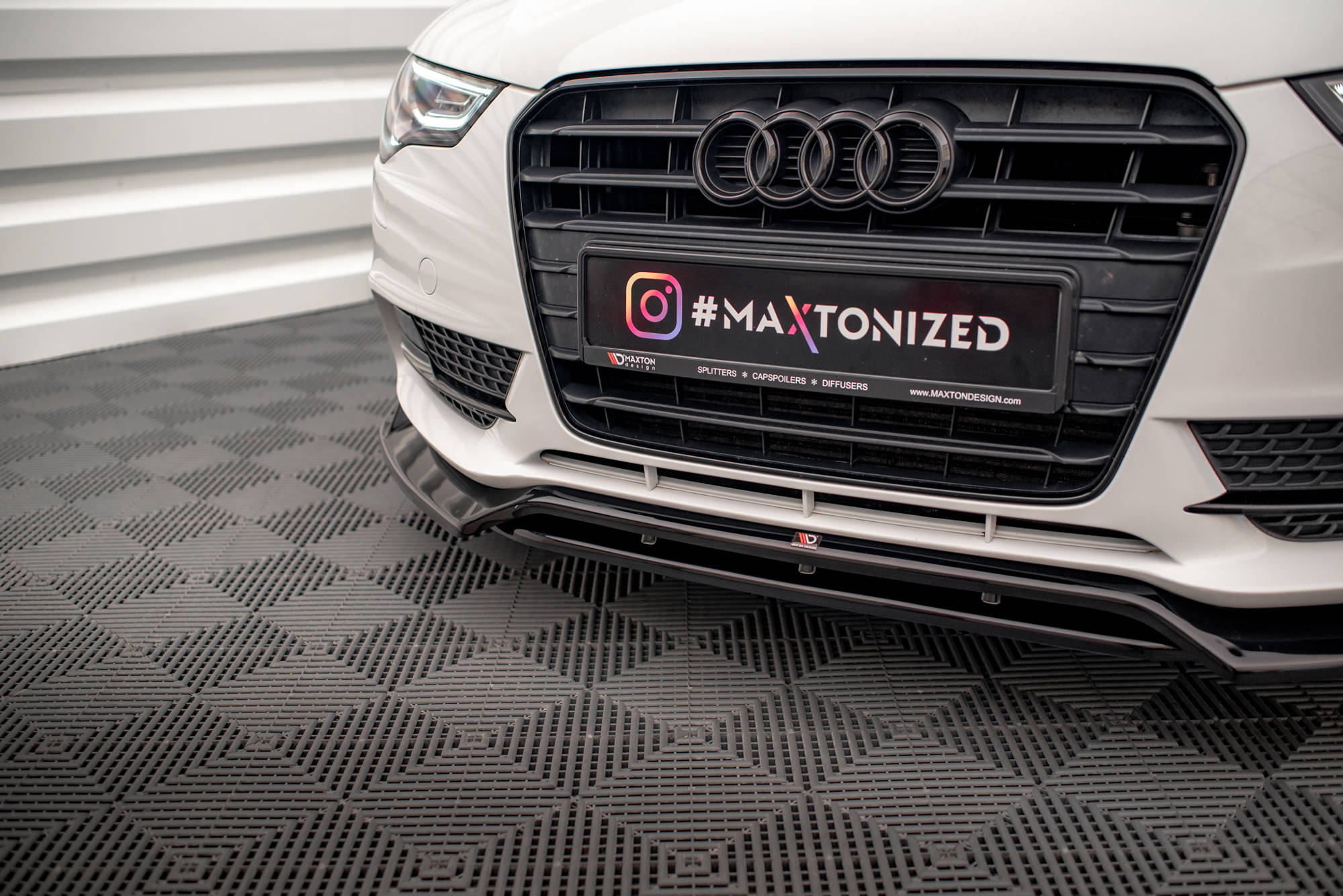 pol_po_Front-Splitter-V-2-Audi-A5-Coupe-Sportback-8T-Facelift-18219_6 pol_po_Front-Splitter-V-2-Audi-A5-Coupe-Sportback-8T-Facelift-18219_6