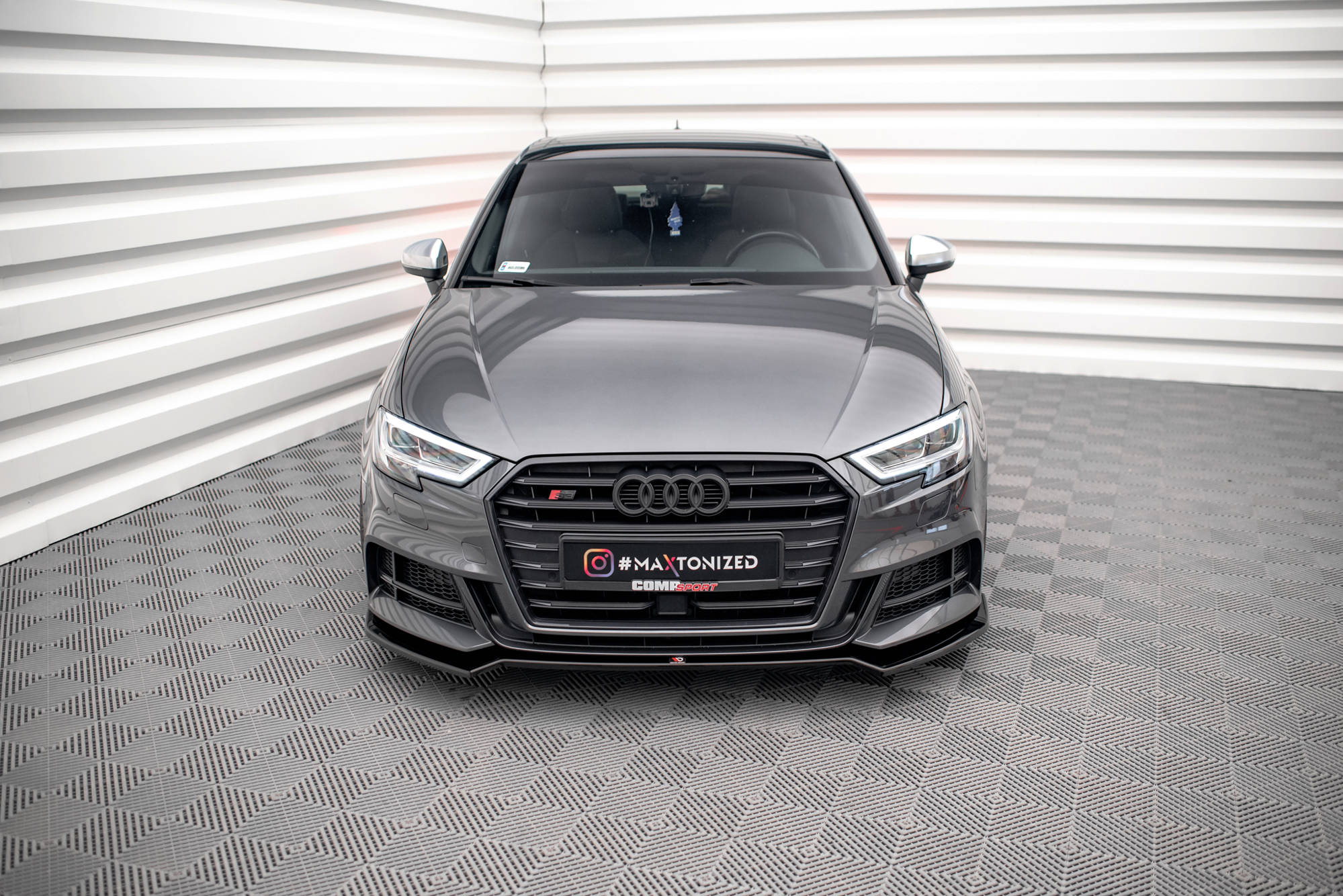 pol_po_Front-Splitter-V-2-Audi-S3-A3-S-Line-Sportback-8V-Facelift-16285_3 pol_po_Front-Splitter-V-2-Audi-S3-A3-S-Line-Sportback-8V-Facelift-16285_3