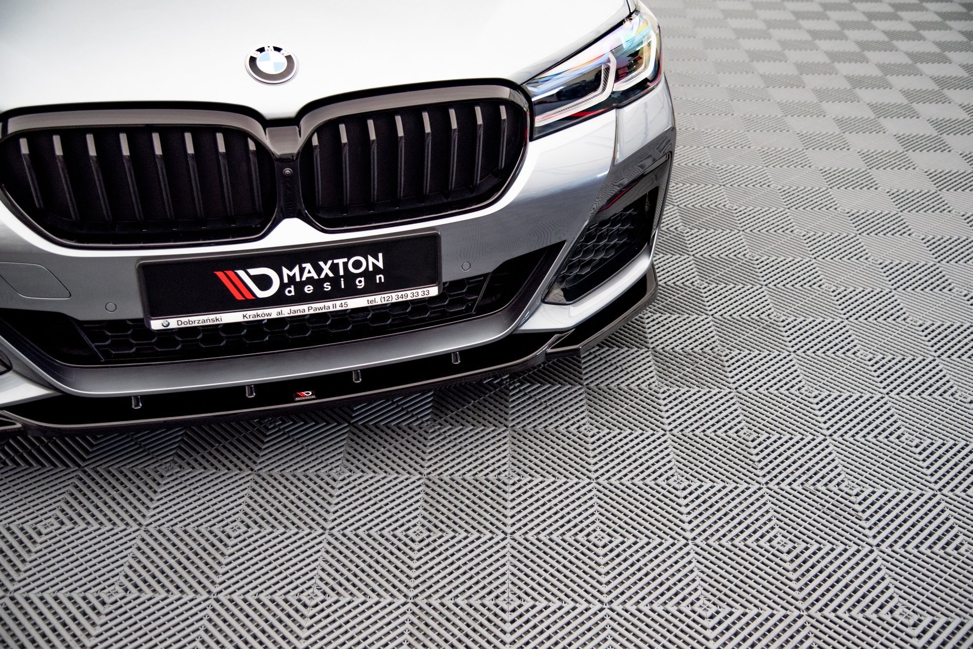 pol_po_Front-Splitter-V-2-BMW-5-M-Pack-M550i-M550d-Sedan-Touring-G30-G31-Facelift-12499_4 pol_po_Front-Splitter-V-2-BMW-5-M-Pack-M550i-M550d-Sedan-Touring-G30-G31-Facelift-12499_4