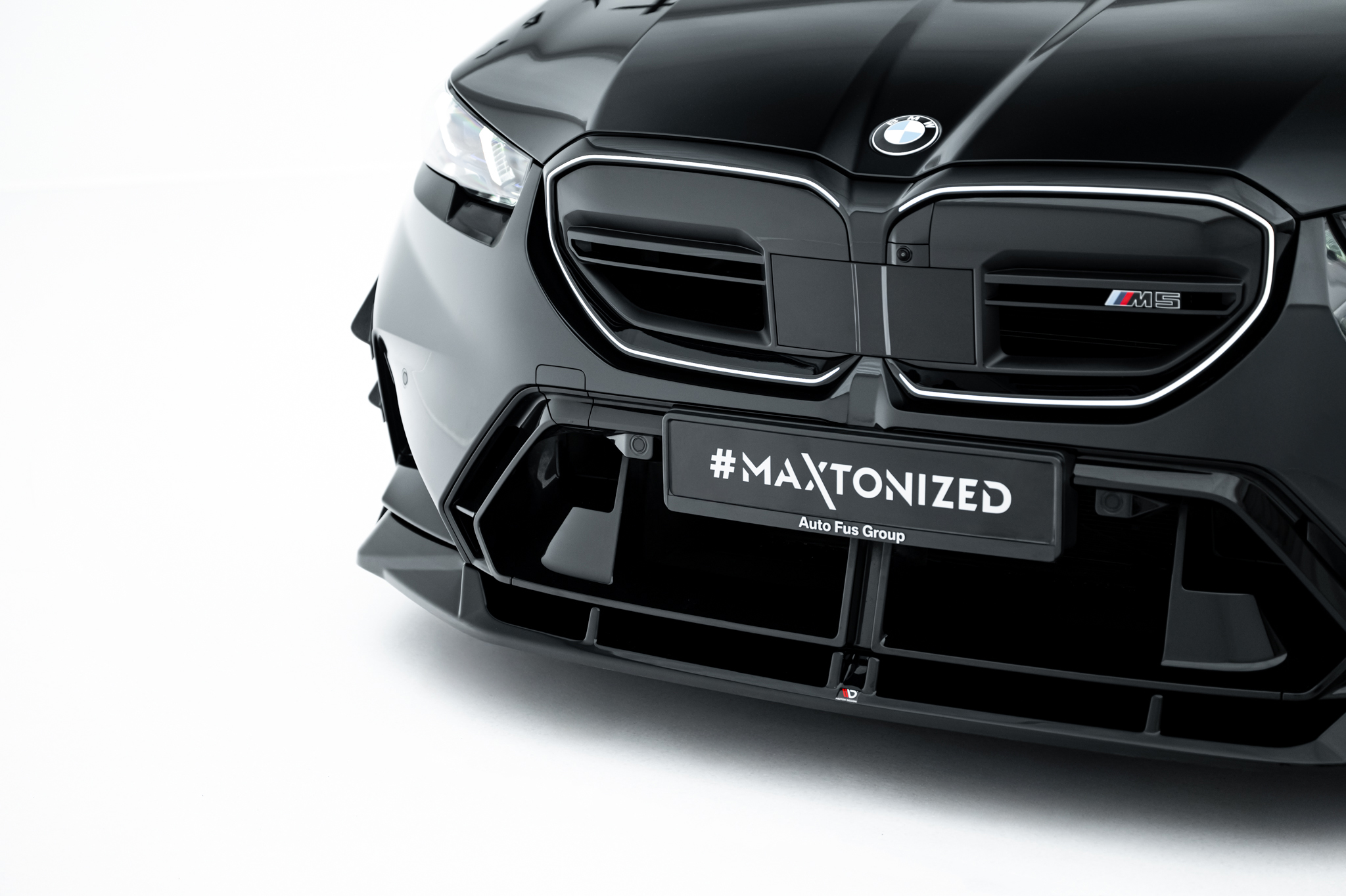pol_po_Front-Splitter-V-2-BMW-M5-Sedan-Touring-G90-22752_8 pol_po_Front-Splitter-V-2-BMW-M5-Sedan-Touring-G90-22752_8