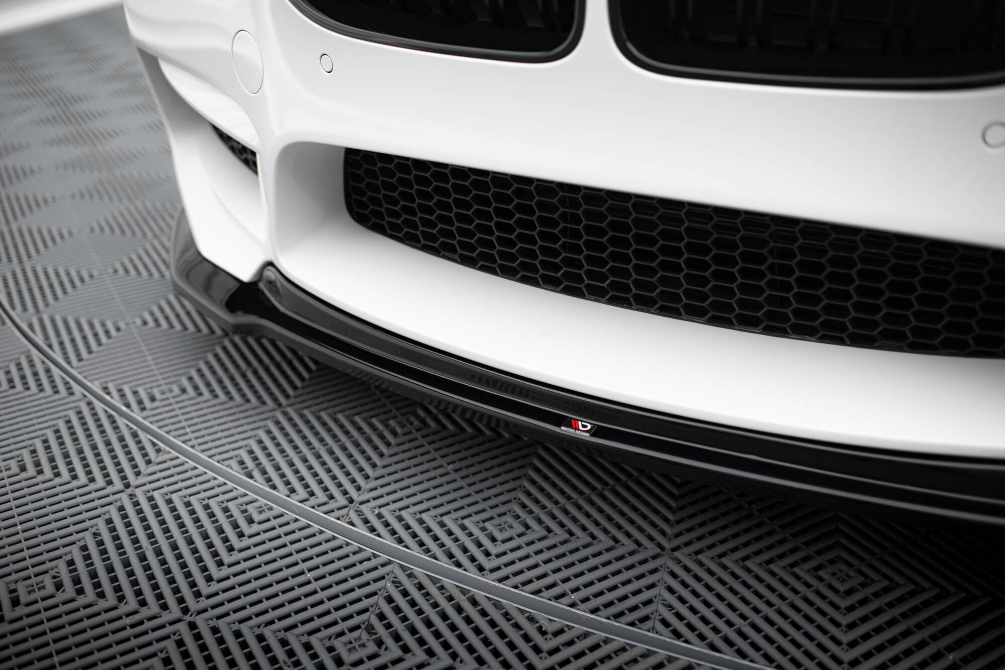 pol_po_Front-Splitter-V-2-BMW-M6-Gran-Coupe-Coupe-Cabriolet-F06-F13-F12-8847_1 pol_po_Front-Splitter-V-2-BMW-M6-Gran-Coupe-Coupe-Cabriolet-F06-F13-F12-8847_1