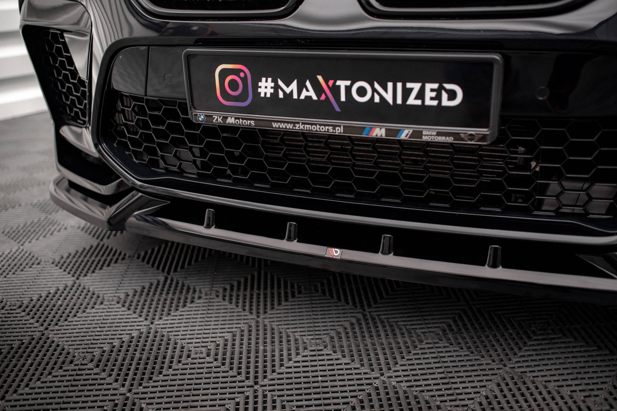 pol_po_Front-Splitter-V-2-BMW-X6-M-F96-17395_4 pol_po_Front-Splitter-V-2-BMW-X6-M-F96-17395_4