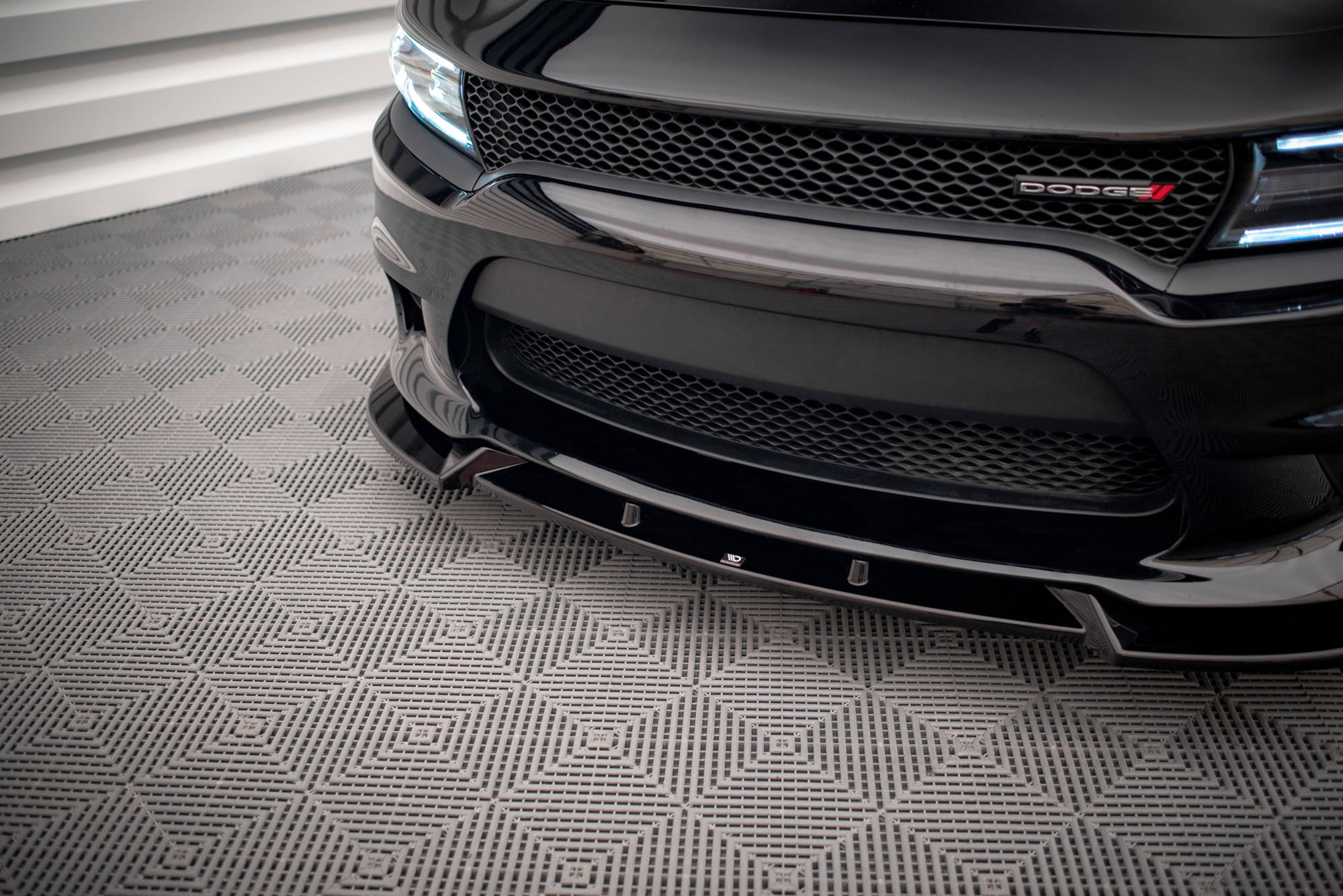pol_po_Front-Splitter-V-2-Dodge-Charger-SRT-Mk7-Facelift-16229_4 pol_po_Front-Splitter-V-2-Dodge-Charger-SRT-Mk7-Facelift-16229_4