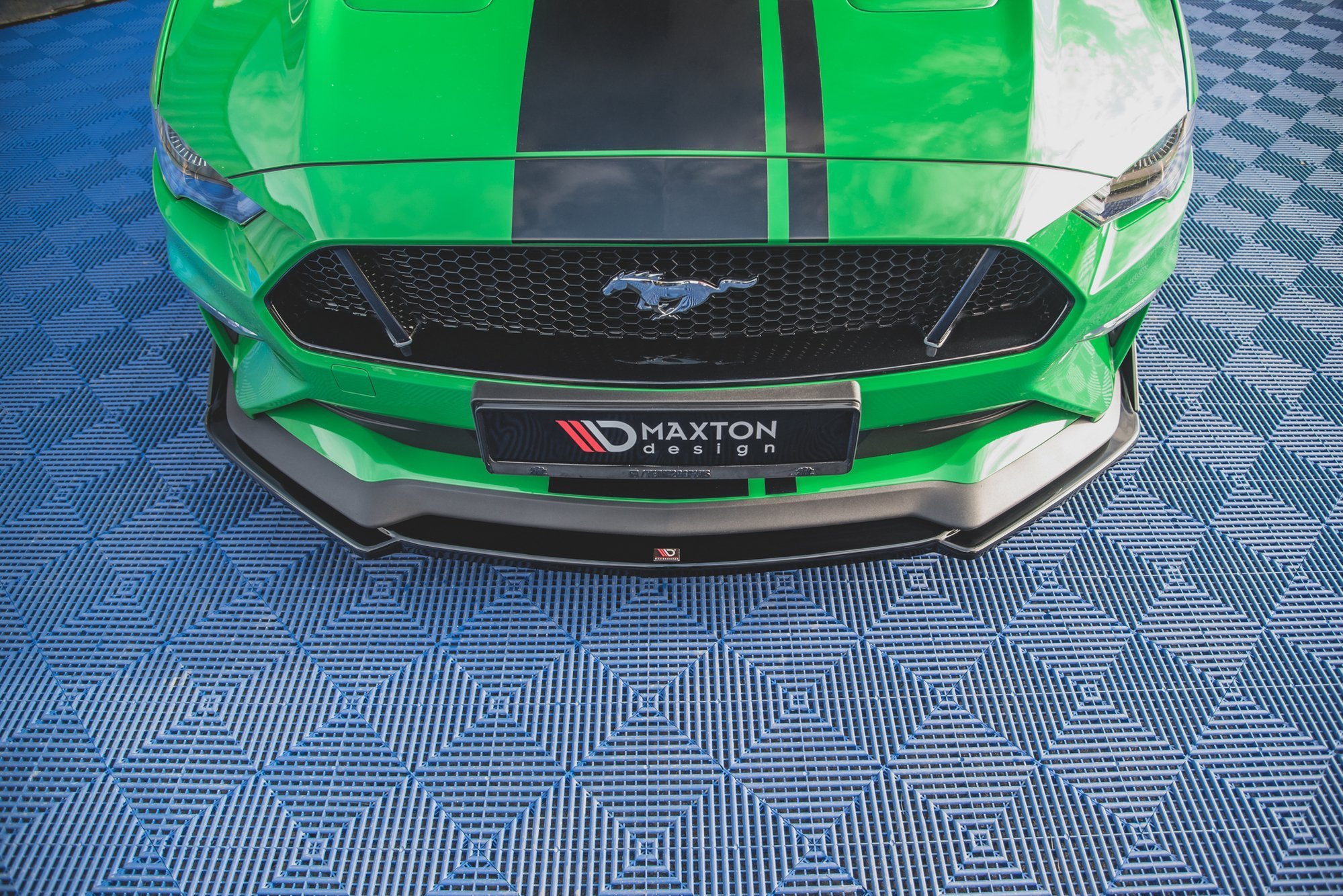 pol_po_Front-Splitter-V-2-Flaps-Ford-Mustang-GT-Mk6-Facelift-11513_5 pol_po_Front-Splitter-V-2-Flaps-Ford-Mustang-GT-Mk6-Facelift-11513_5