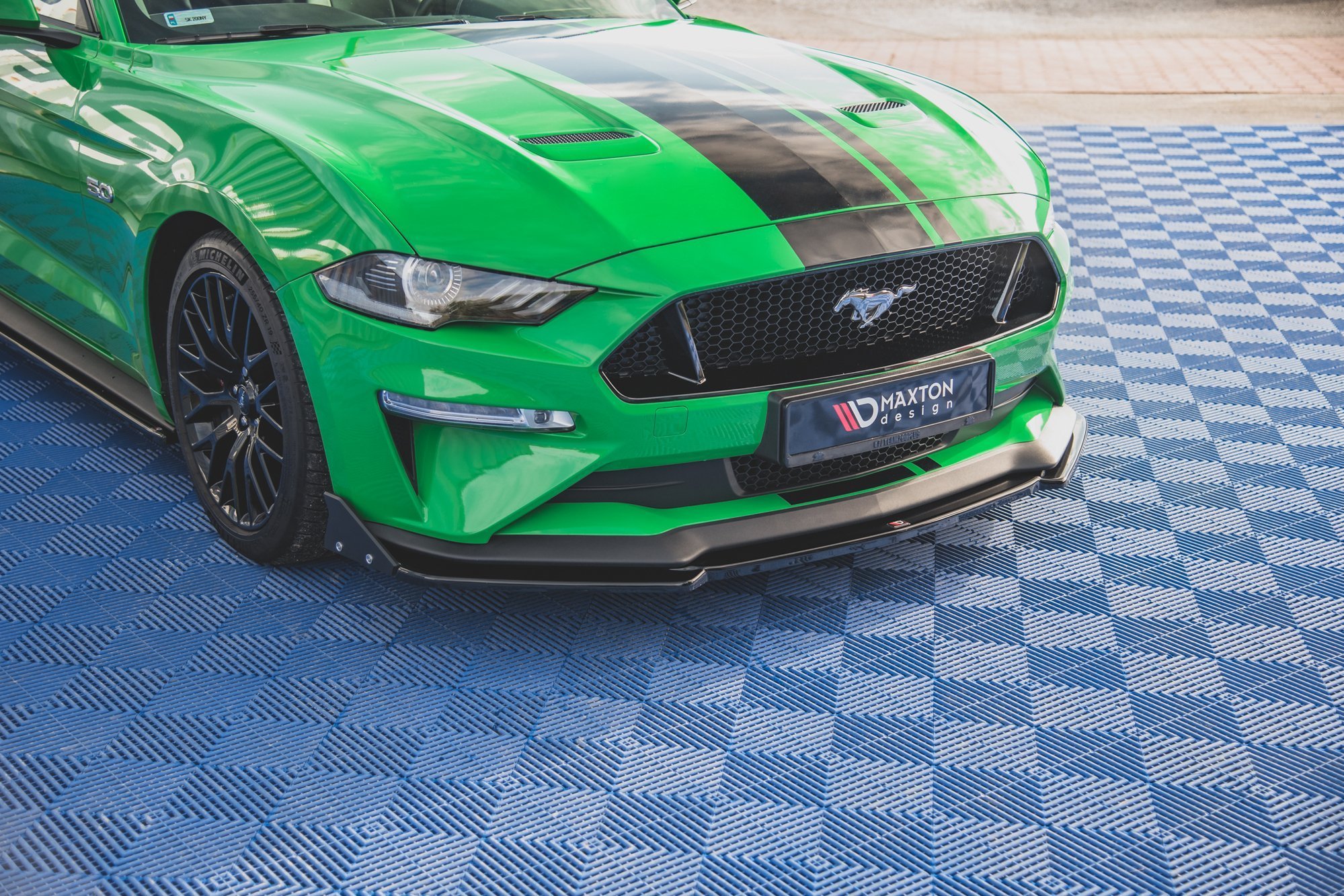 pol_po_Front-Splitter-V-2-Flaps-Ford-Mustang-GT-Mk6-Facelift-11513_6 pol_po_Front-Splitter-V-2-Flaps-Ford-Mustang-GT-Mk6-Facelift-11513_6