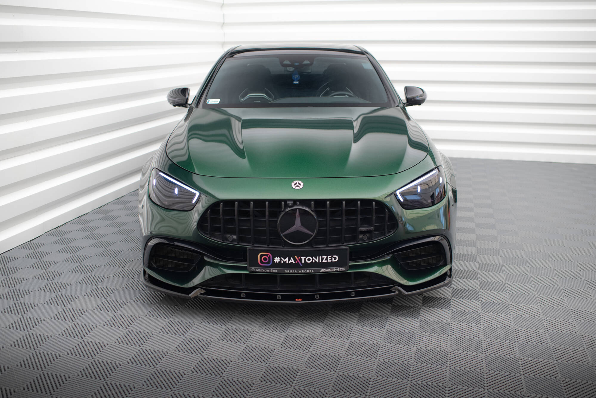 pol_po_Front-Splitter-V-2-Mercedes-AMG-E63-W213-Facelift-19125_6 pol_po_Front-Splitter-V-2-Mercedes-AMG-E63-W213-Facelift-19125_6