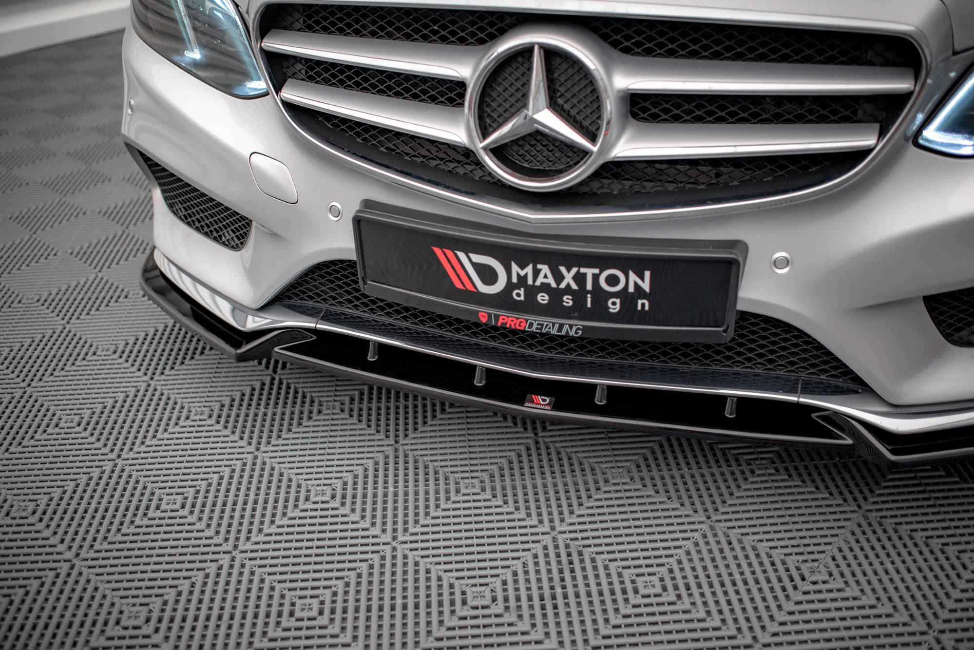pol_po_Front-Splitter-V-2-Mercedes-Benz-E-AMG-Line-Sedan-W212-Facelift-15153_6 pol_po_Front-Splitter-V-2-Mercedes-Benz-E-AMG-Line-Sedan-W212-Facelift-15153_6