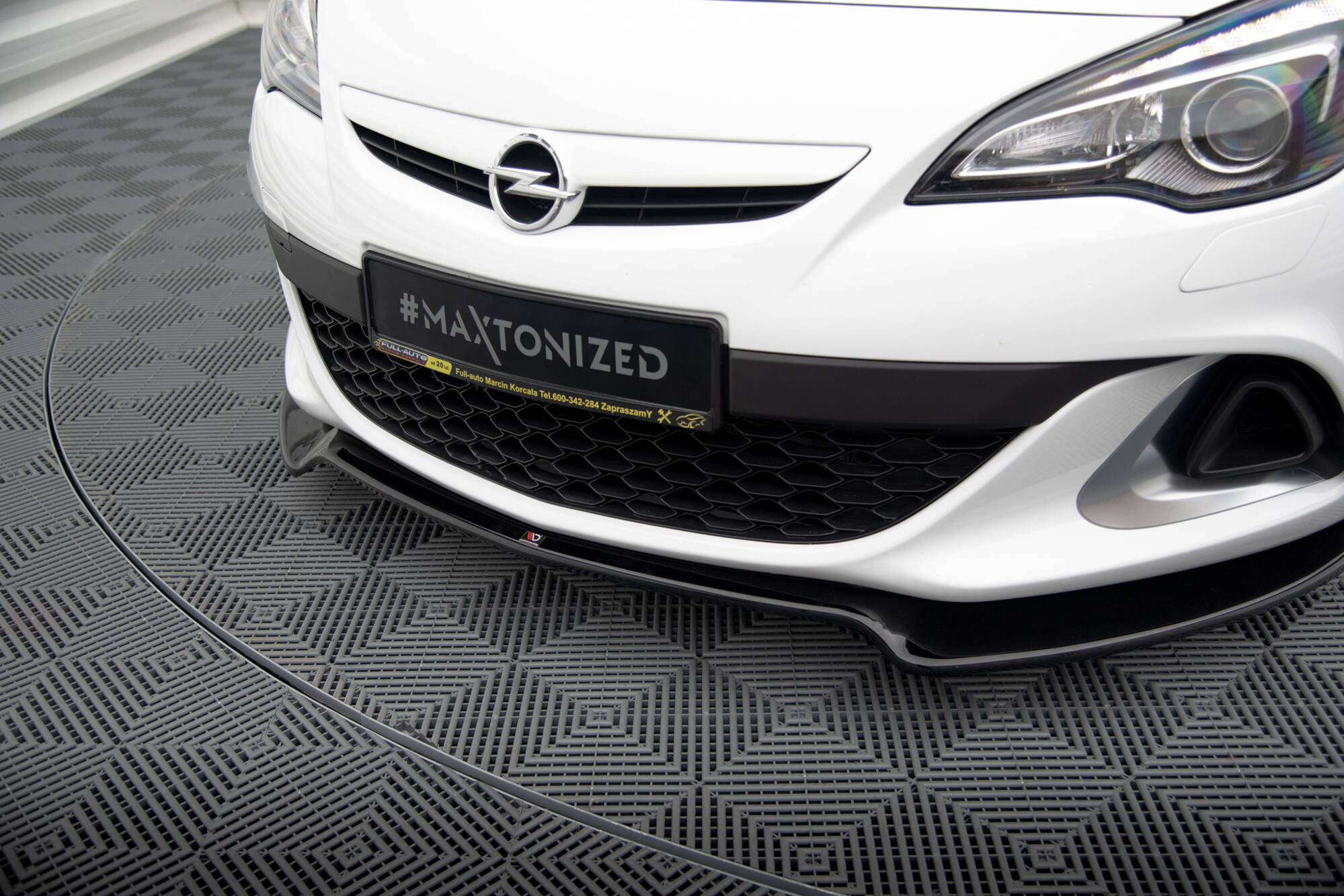 pol_po_Front-Splitter-V-2-Opel-Astra-J-OPC-VXR-838_4 pol_po_Front-Splitter-V-2-Opel-Astra-J-OPC-VXR-838_4