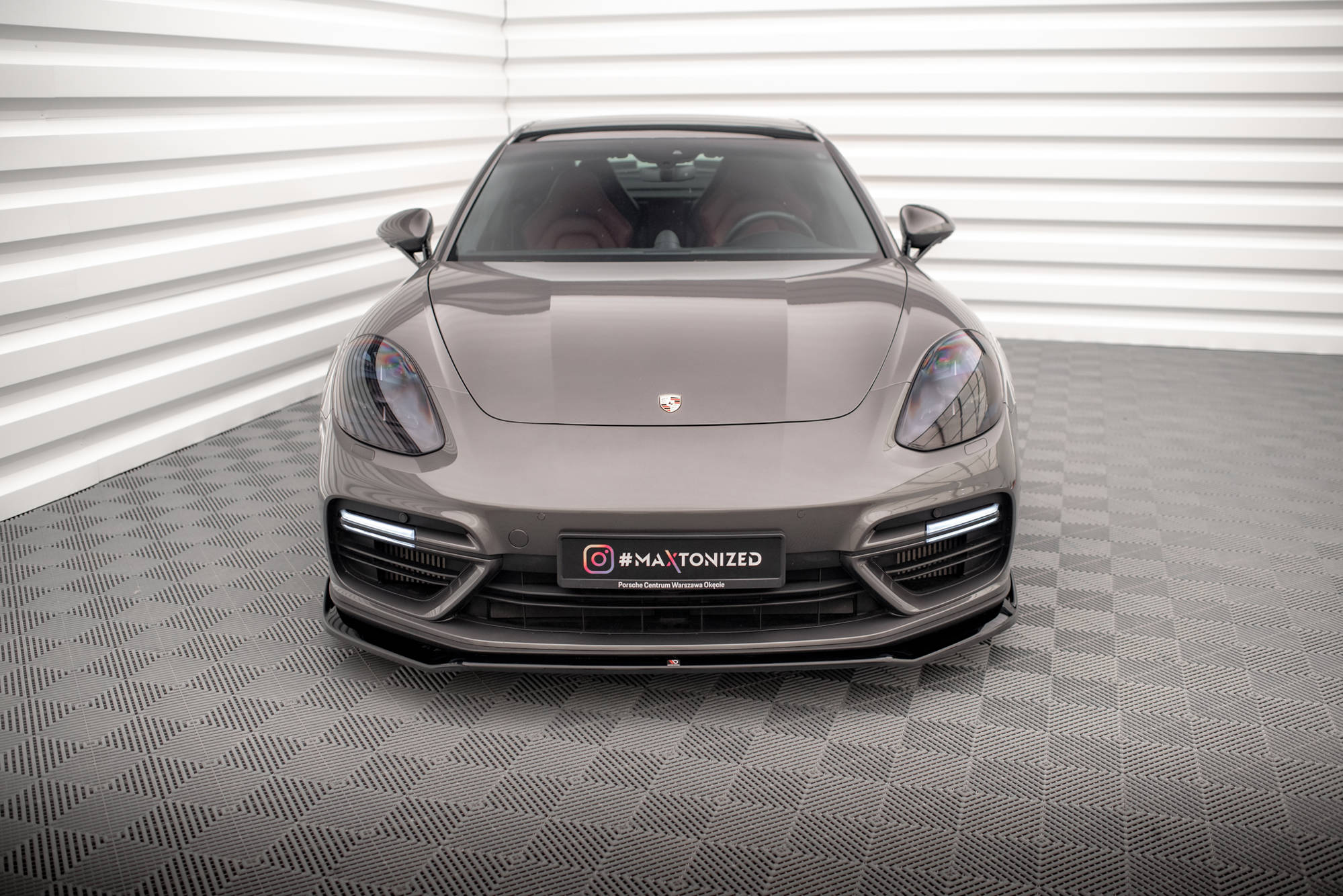 pol_po_Front-Splitter-V-2-Porsche-Panamera-Turbo-S-E-Hybrid-17252_3 pol_po_Front-Splitter-V-2-Porsche-Panamera-Turbo-S-E-Hybrid-17252_3