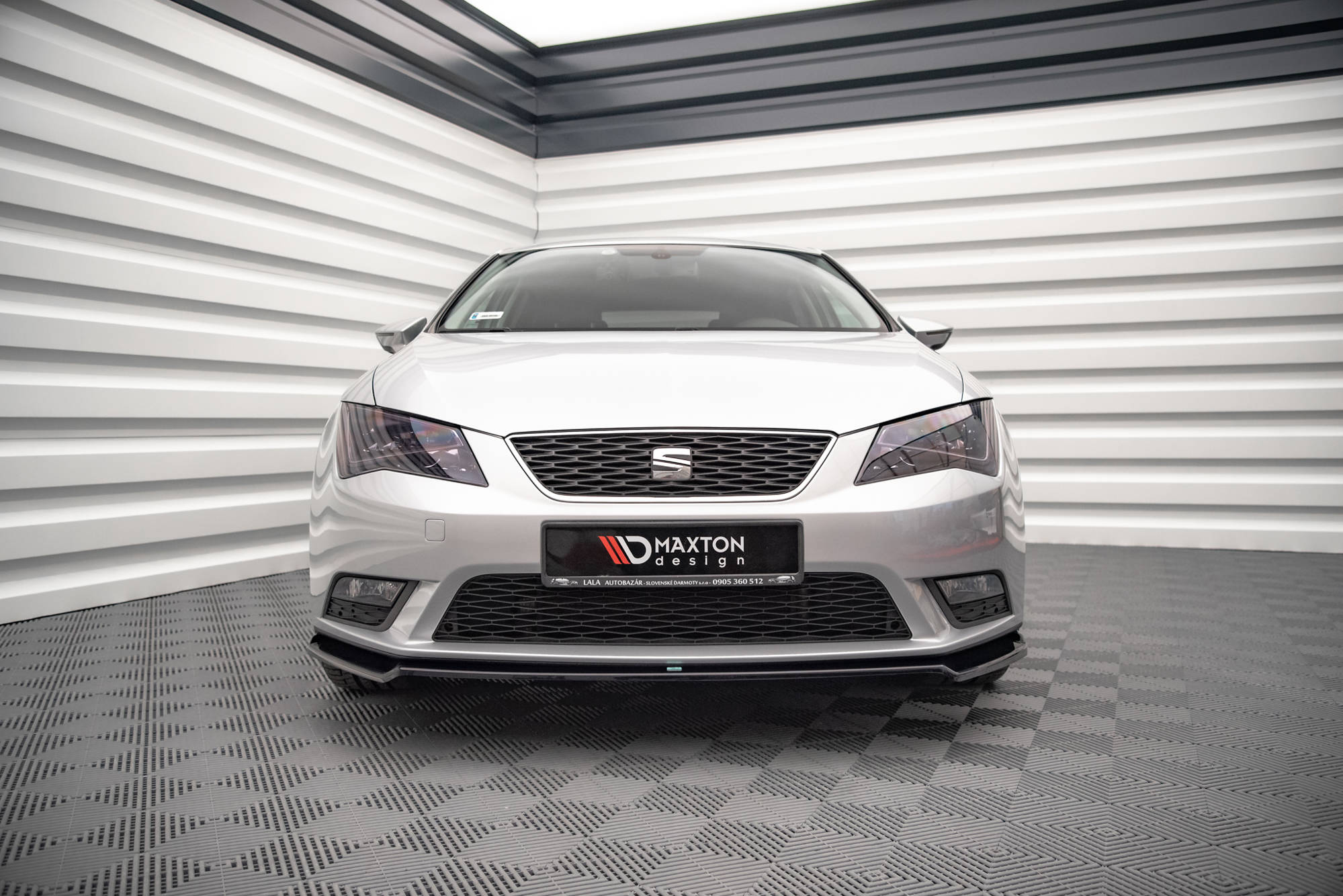 pol_po_Front-Splitter-V-2-Seat-Leon-Mk3-14244_4 pol_po_Front-Splitter-V-2-Seat-Leon-Mk3-14244_4