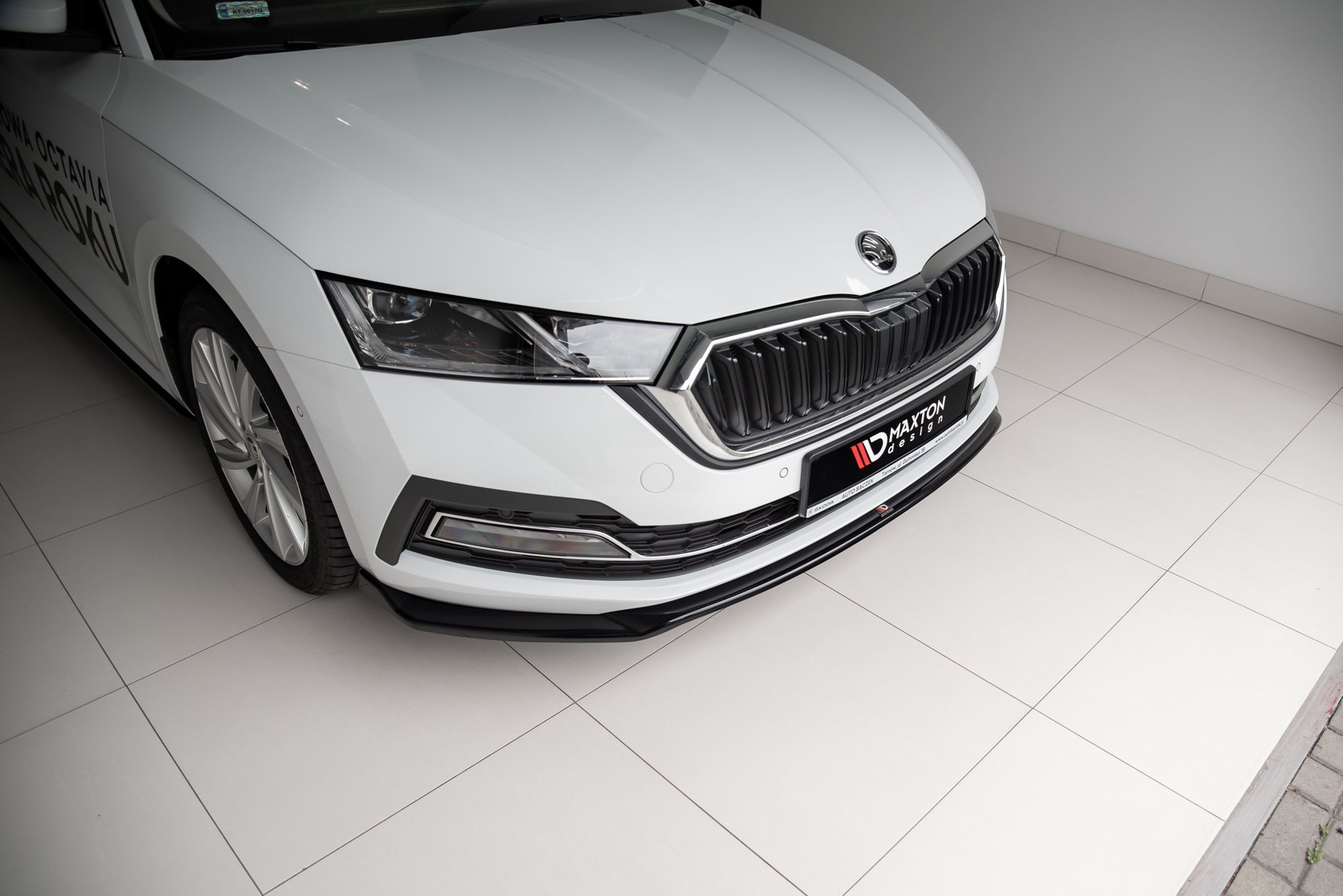 pol_po_Front-Splitter-V-2-Skoda-Octavia-Mk4-10535_4 pol_po_Front-Splitter-V-2-Skoda-Octavia-Mk4-10535_4