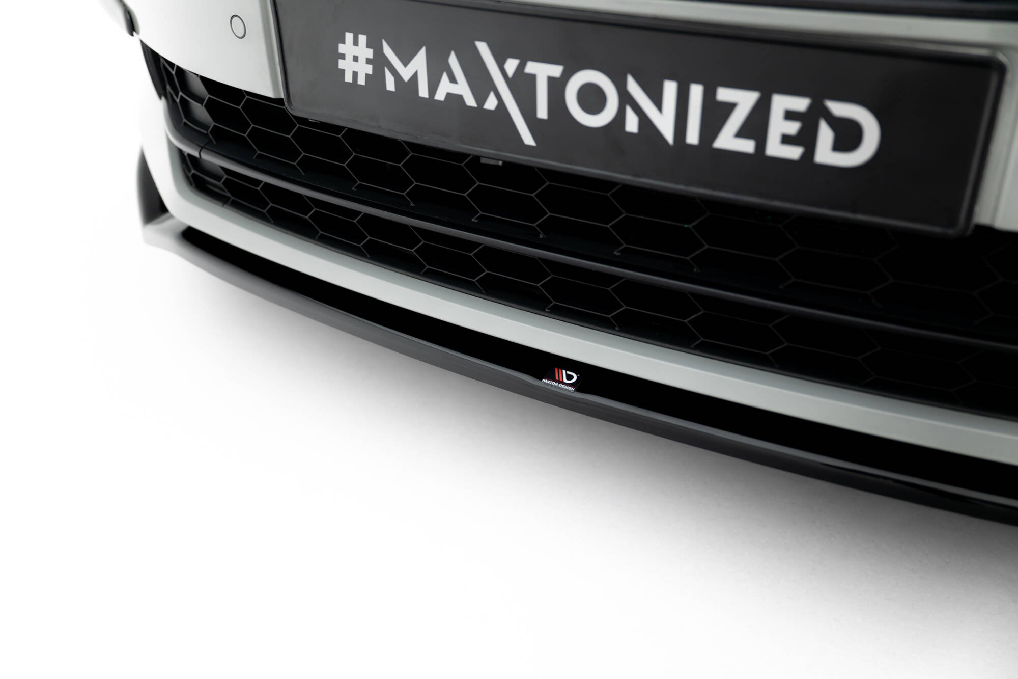 pol_po_Front-Splitter-V-2-Skoda-Superb-Liftback-Combi-Mk3-906_4 pol_po_Front-Splitter-V-2-Skoda-Superb-Liftback-Combi-Mk3-906_4