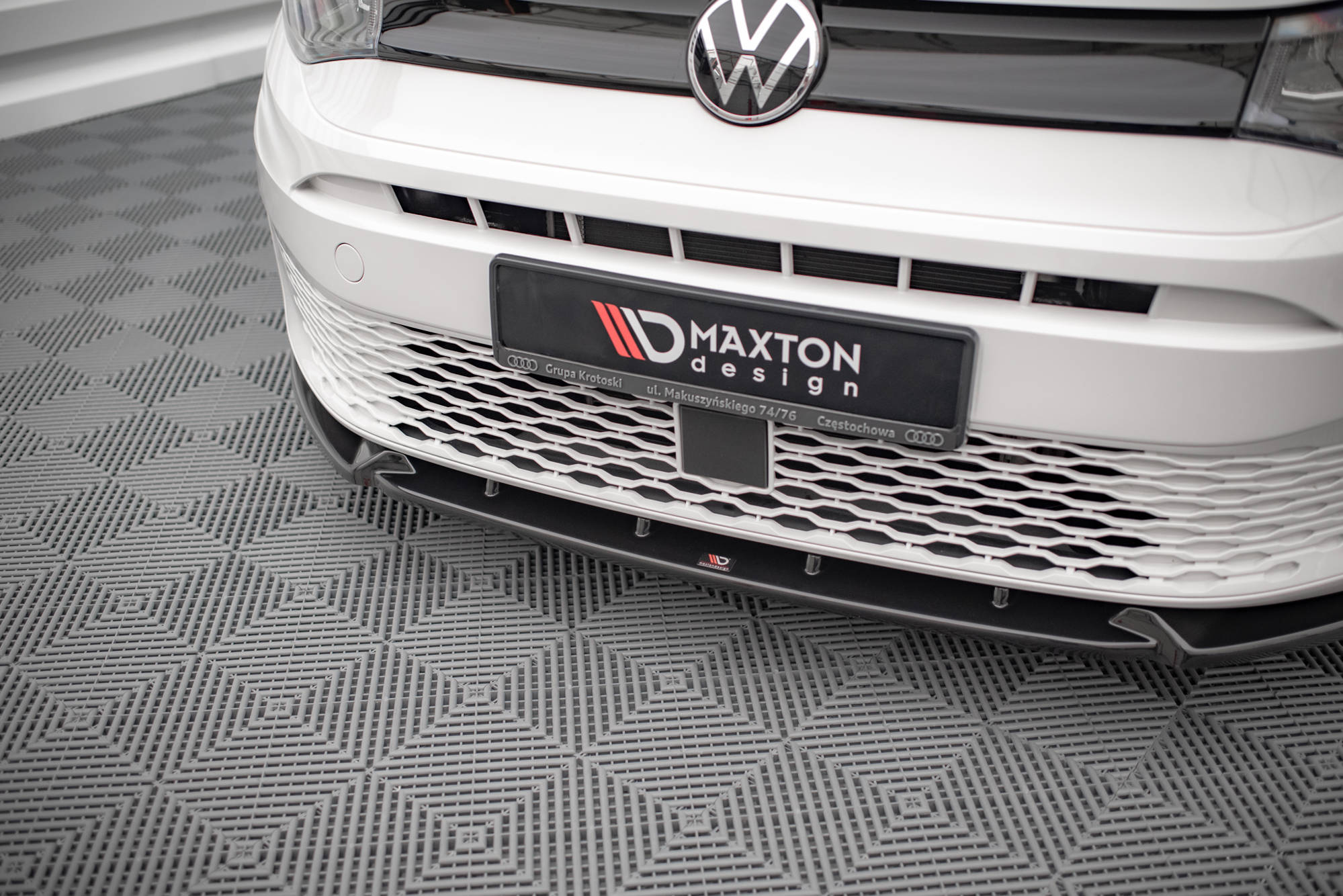 pol_po_Front-Splitter-V-2-Volkswagen-Caddy-Mk5-15189_6 pol_po_Front-Splitter-V-2-Volkswagen-Caddy-Mk5-15189_6