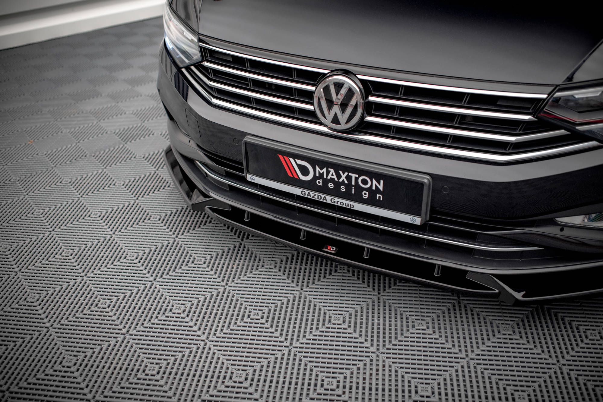pol_po_Front-Splitter-V-2-Volkswagen-Passat-B8-Facelift-15303_6 pol_po_Front-Splitter-V-2-Volkswagen-Passat-B8-Facelift-15303_6