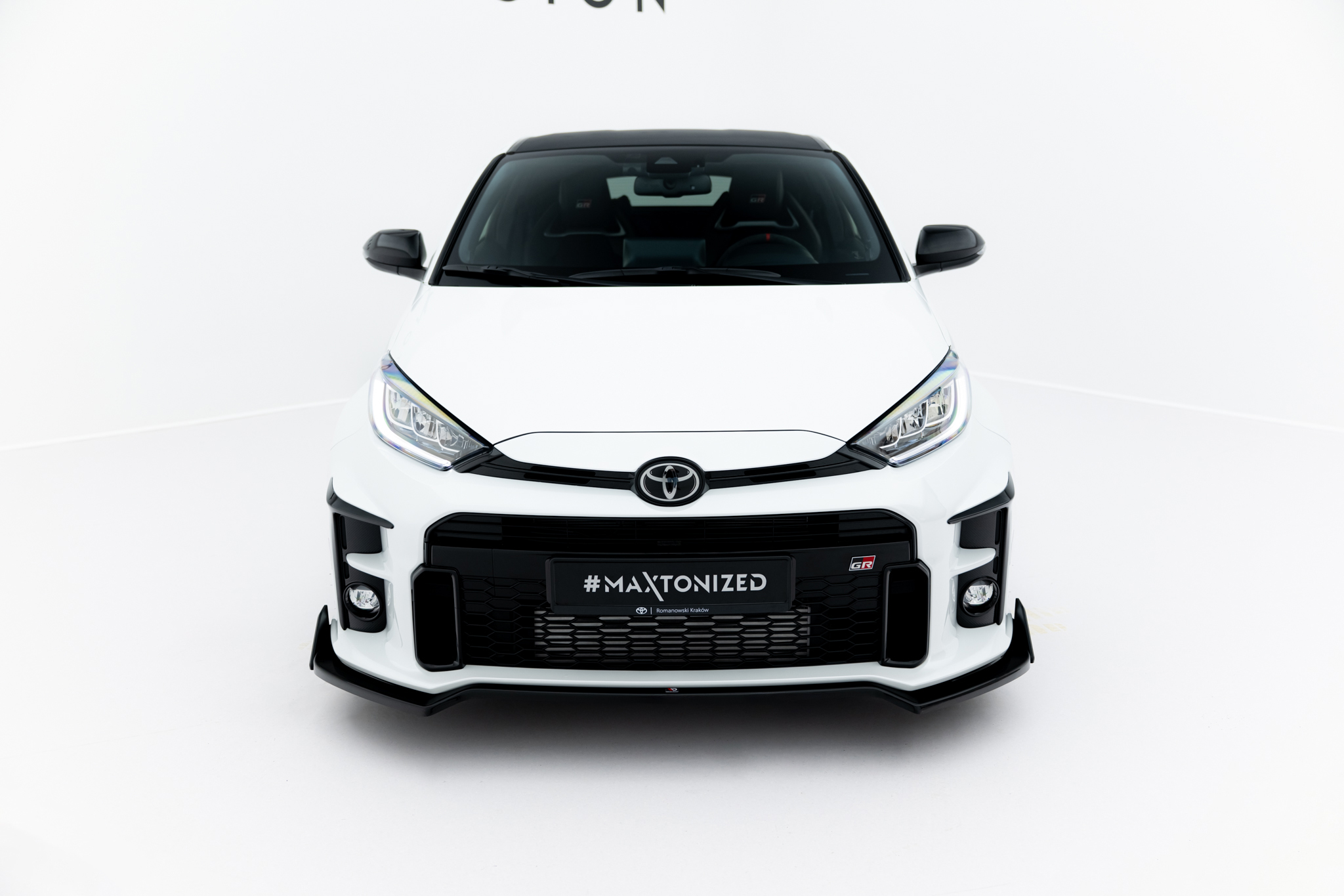 pol_po_Front-Splitter-V-3-Flaps-Toyota-GR-Yaris-Mk4-11892_3 pol_po_Front-Splitter-V-3-Flaps-Toyota-GR-Yaris-Mk4-11892_3