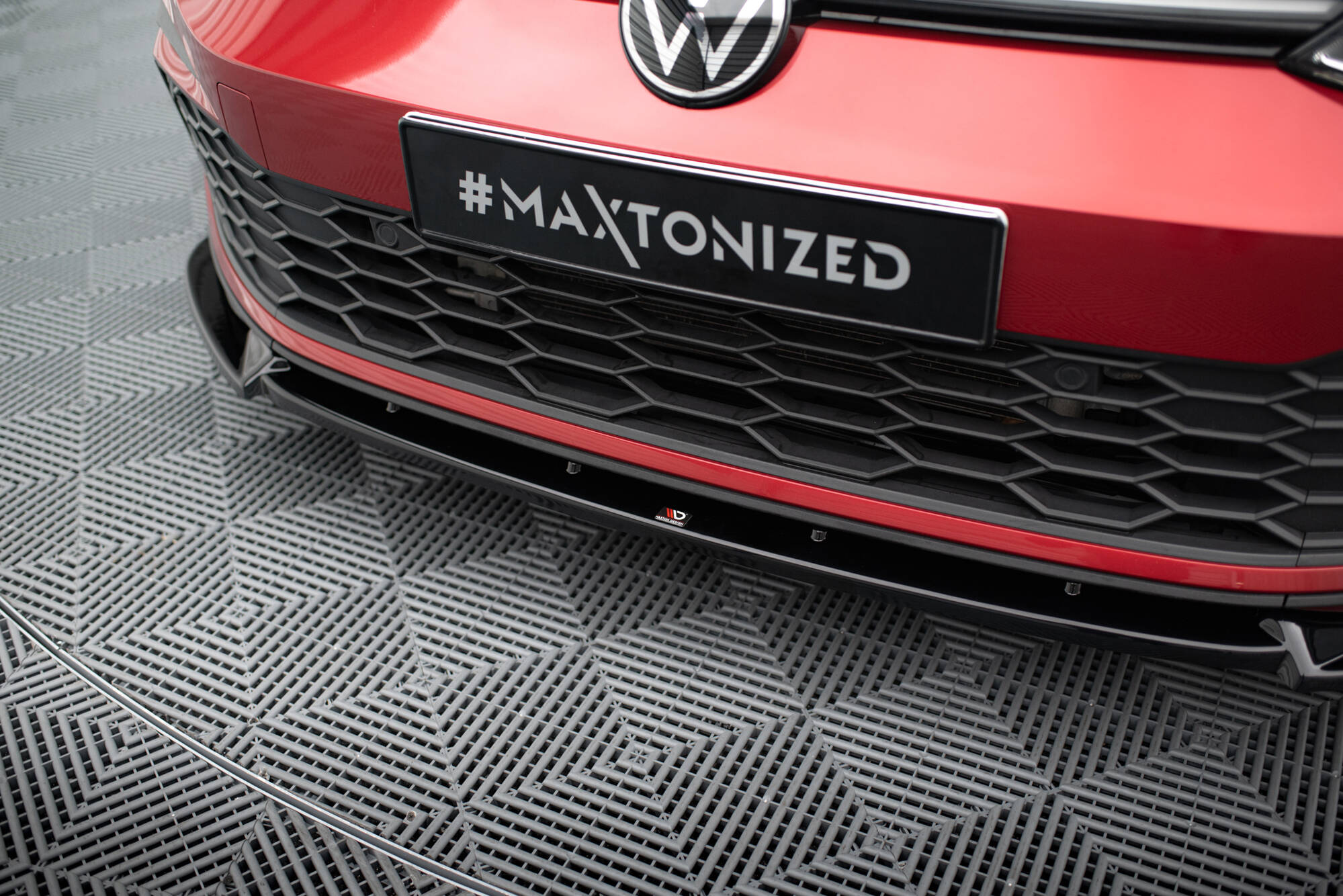 pol_po_Front-Splitter-V-3-Flaps-Volkswagen-Golf-GTI-GTE-GTD-R-Line-Mk8-12200_4 pol_po_Front-Splitter-V-3-Flaps-Volkswagen-Golf-GTI-GTE-GTD-R-Line-Mk8-12200_4