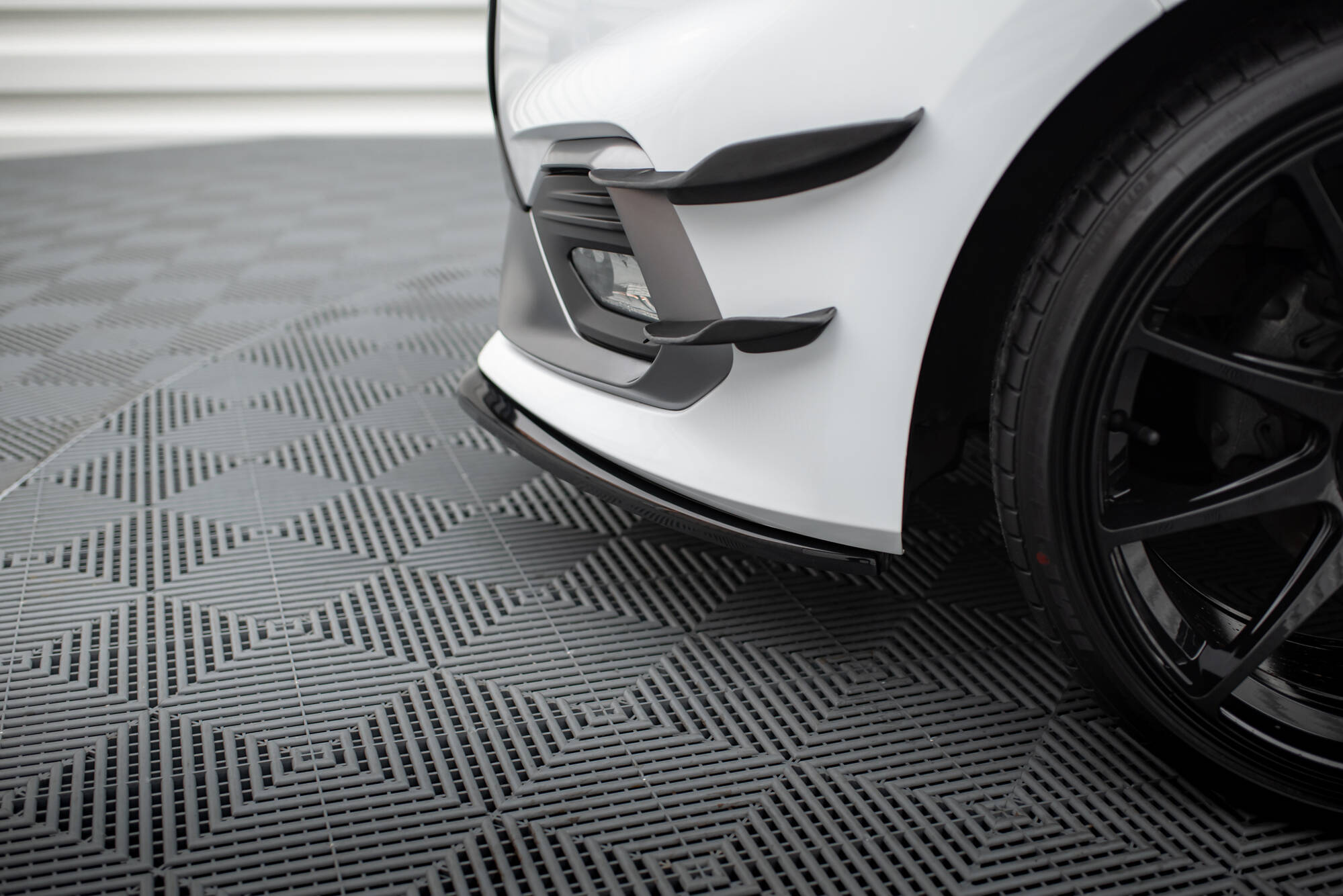 pol_po_Front-Splitter-V-3-Ford-Fiesta-Mk8-ST-ST-Line-5669_9 pol_po_Front-Splitter-V-3-Ford-Fiesta-Mk8-ST-ST-Line-5669_9